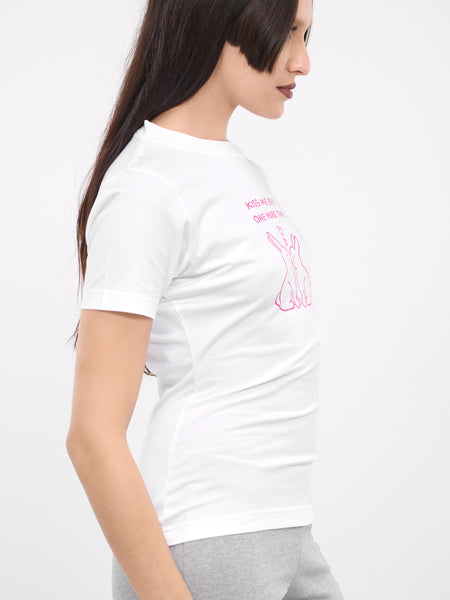 Kissing Bunnies Tee (WE64TR450W-WHITE)