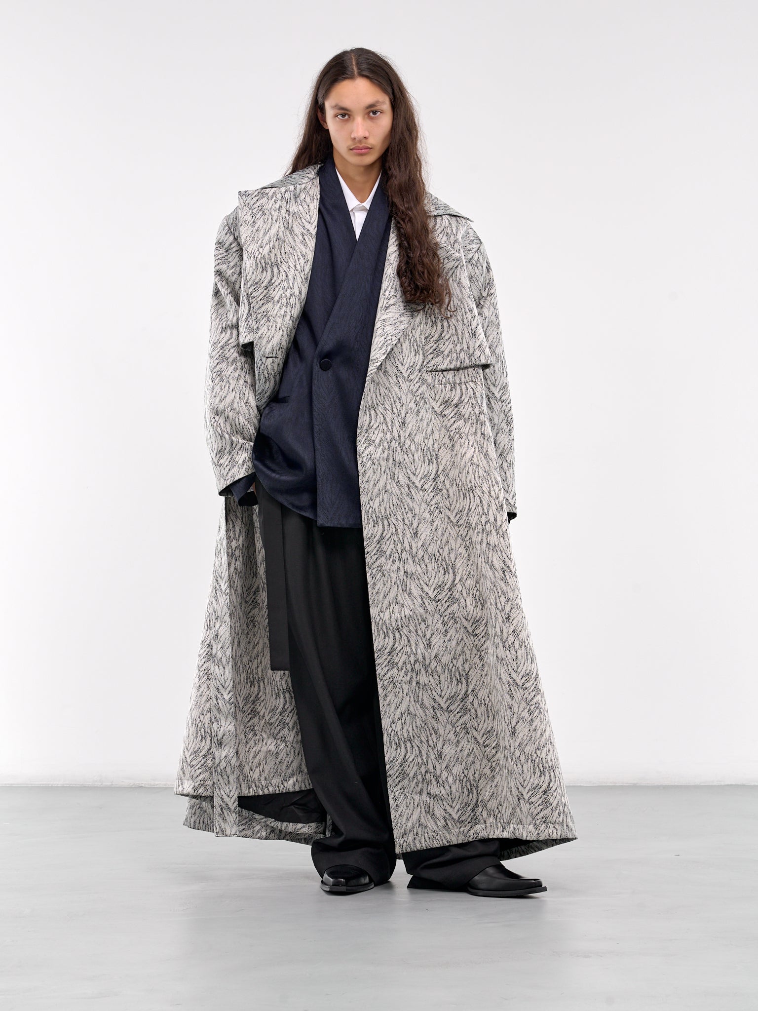 Fur Jacquard Trench Cape (0189-T727-SILVER-FOX)