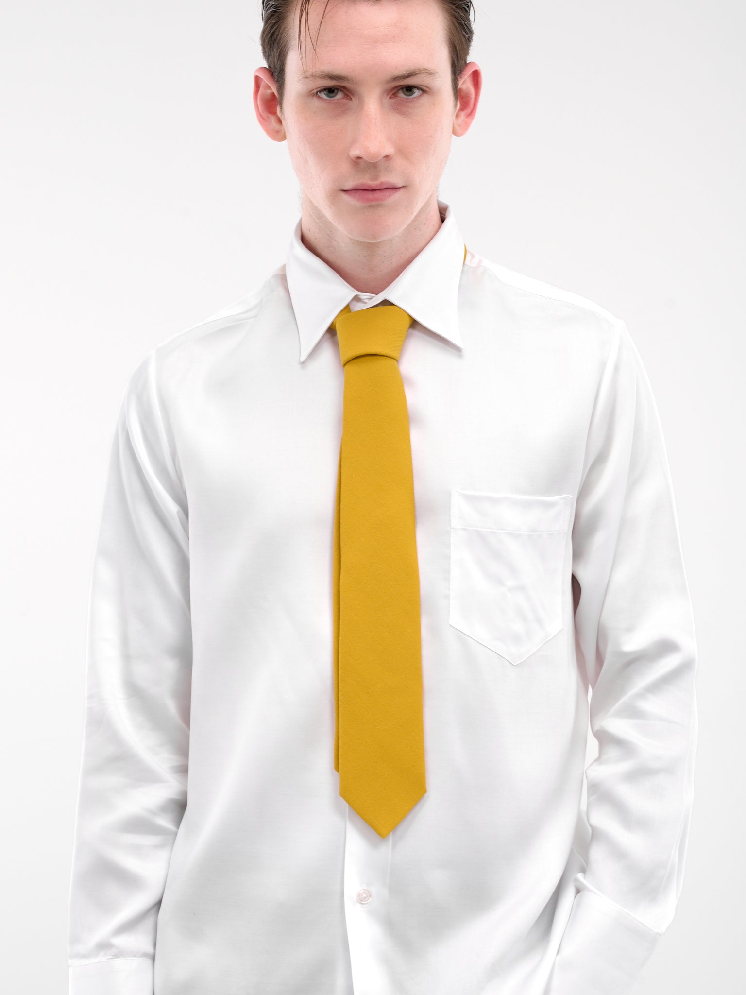 Classic Tie (GR10-AM29-CRIMSON-YELLOW)