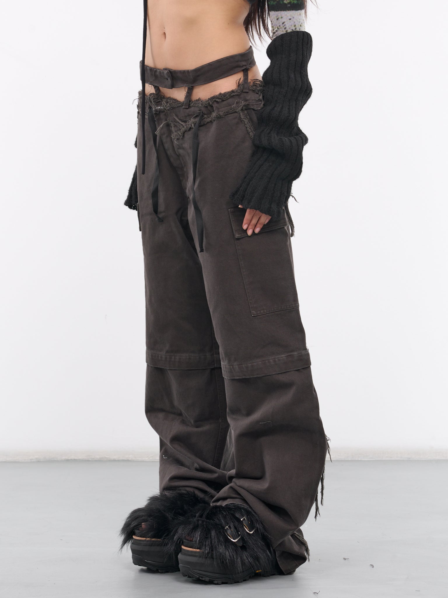 Baggy Cargo Pants (1060801521-DARK-BROWN-CANVAS)