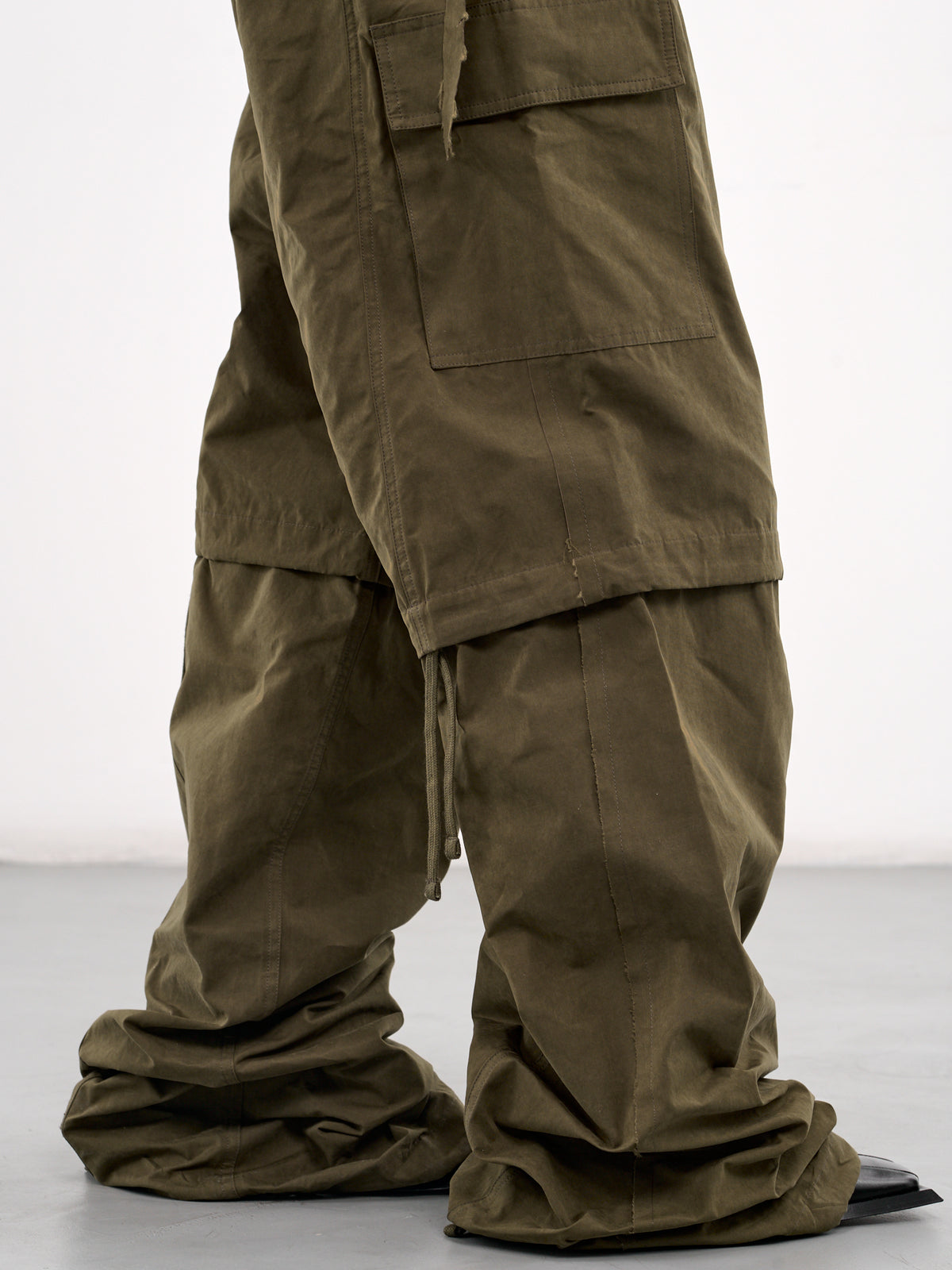 Baggy Cargo Pants (10620030601-GREEN)