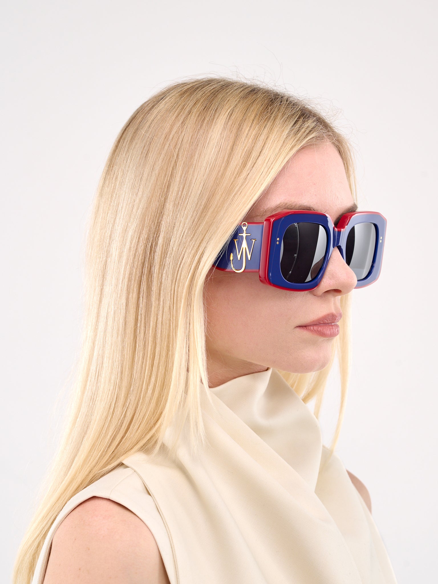 JW ANDERSON Bumper Sunglasses | H. Lorenzo - styled