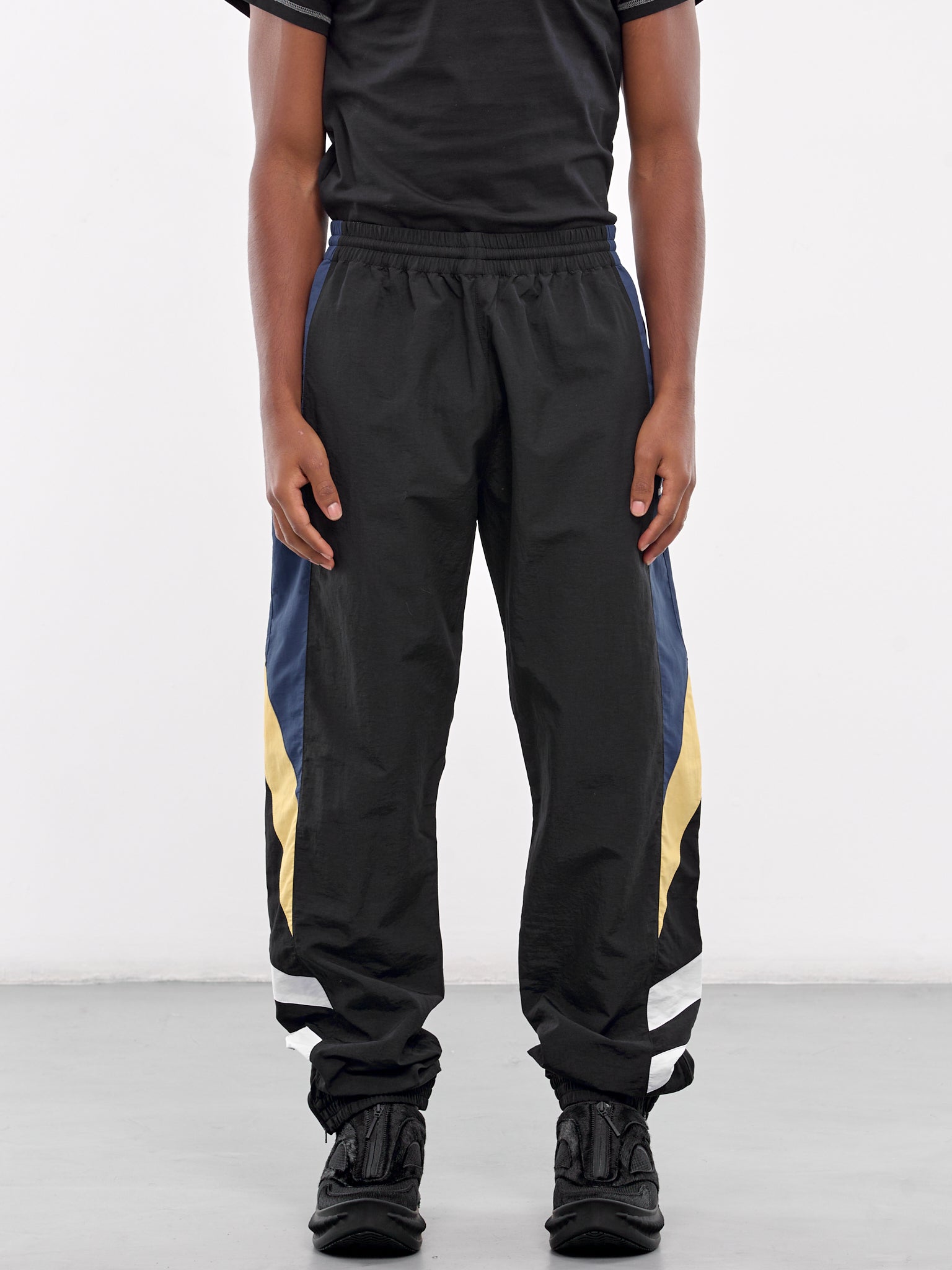 Paneled Track Pants (154WP01011-BLACK-YELLOW)