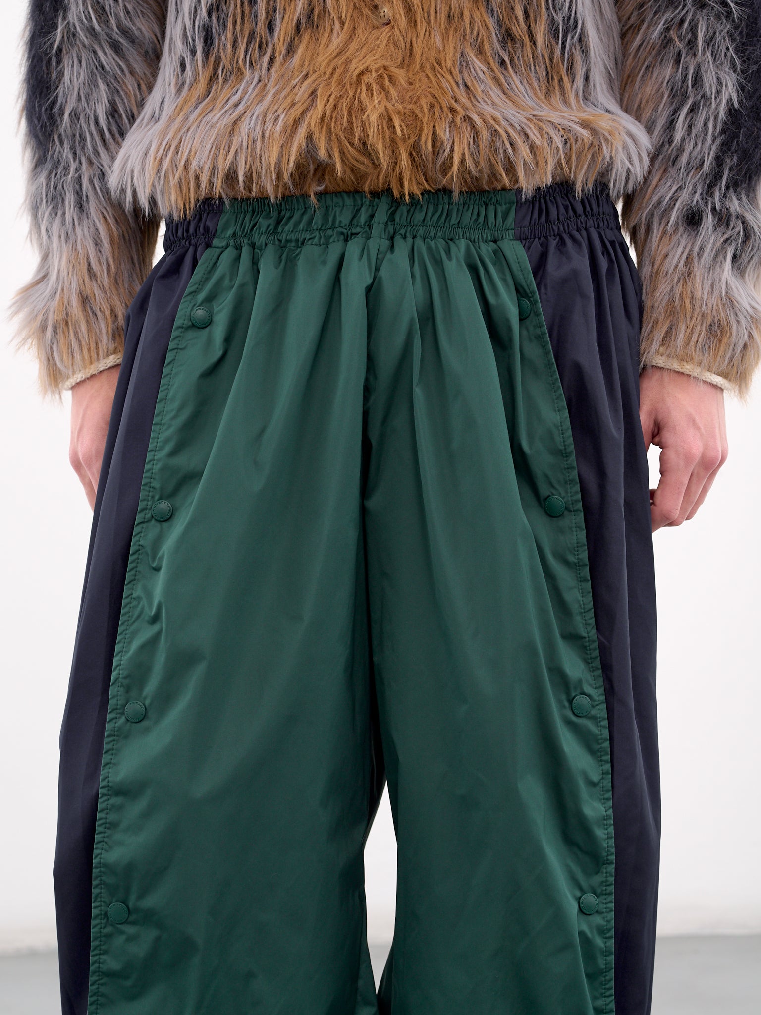 Snap Insert Track Pants (203PA004-F520-GREEN-NAVY)