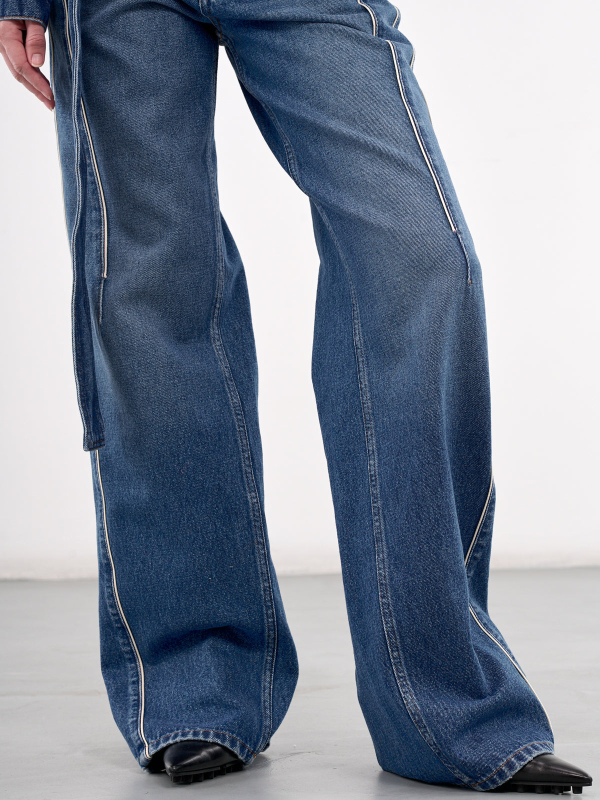 The Belted Denim Jeans (25-33-F-JE164-D013-VINT-BLUE)