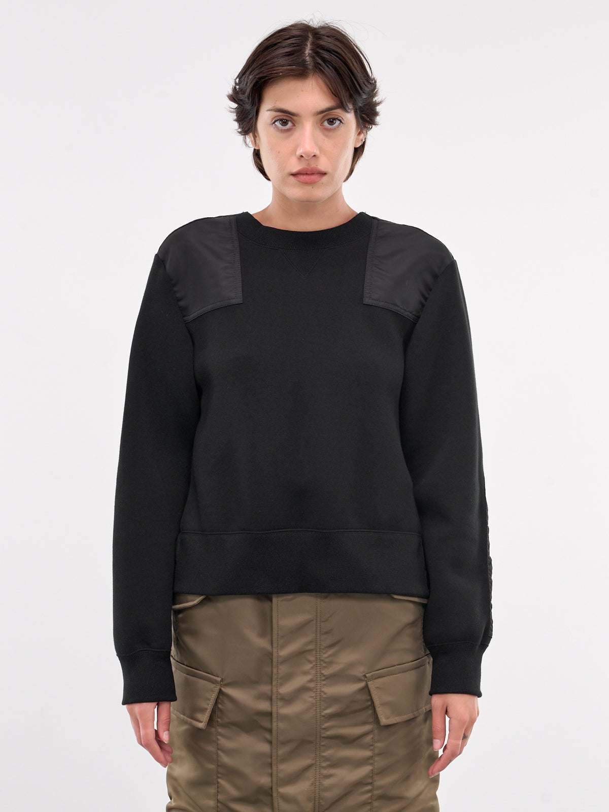 Nylon Twill x Sponge Sweat Pullover (24-07540-001-BLACK)