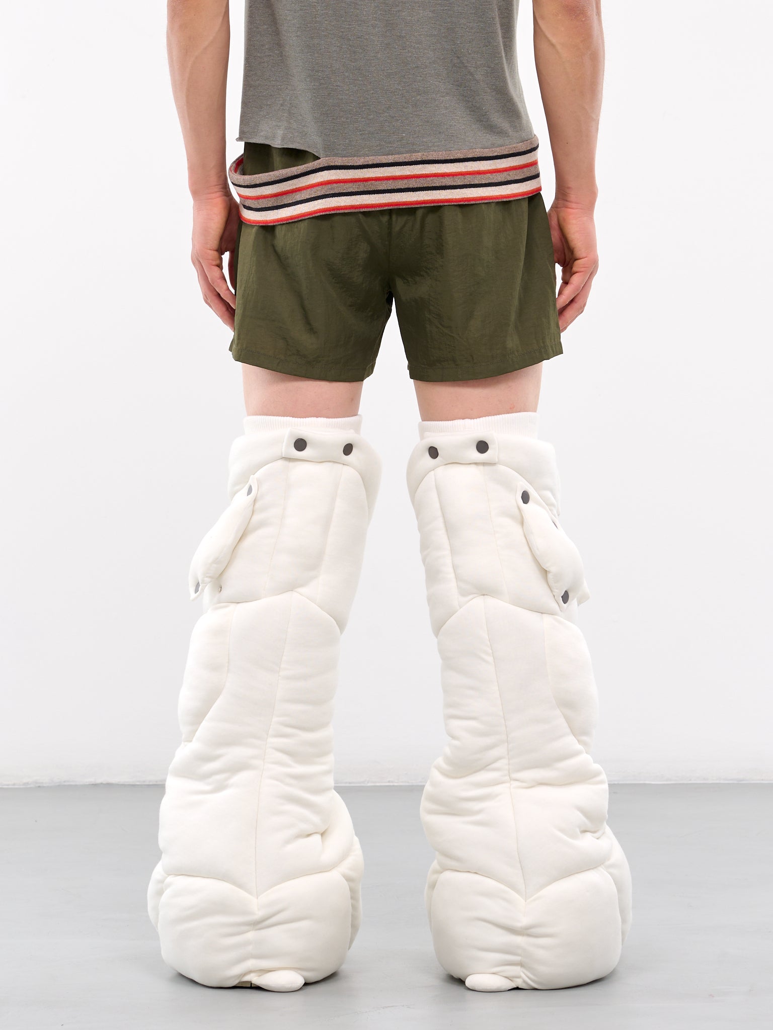 Gundam Puffer Leg Warmers (240029-WHITE)