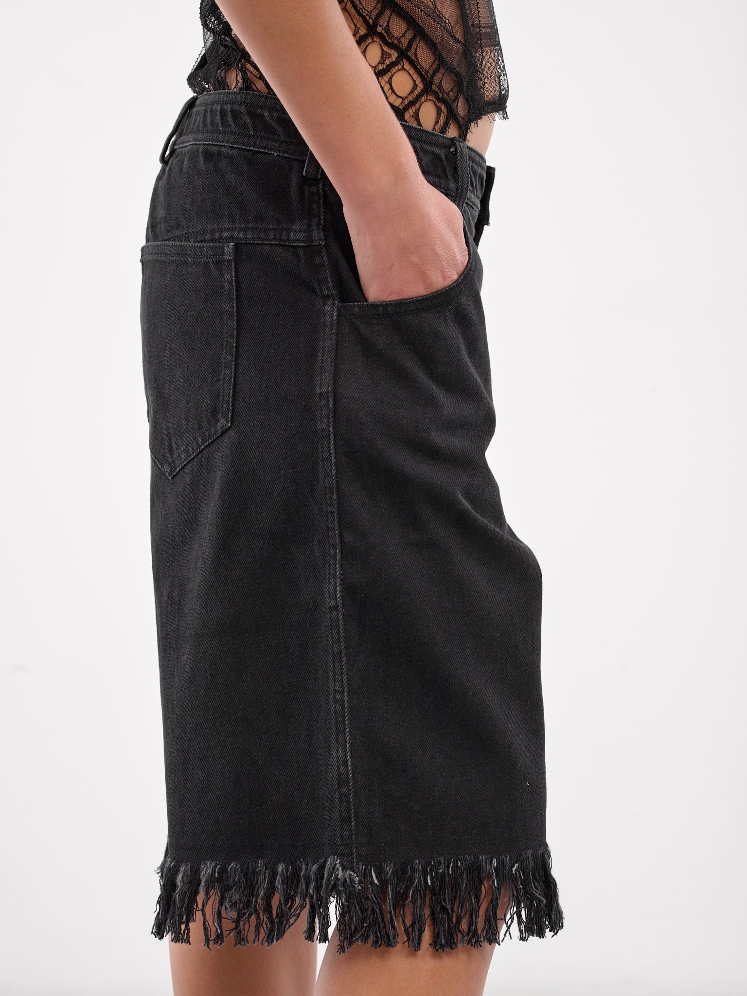 Deconstructed Denim Jorts (24035070-BLACK)