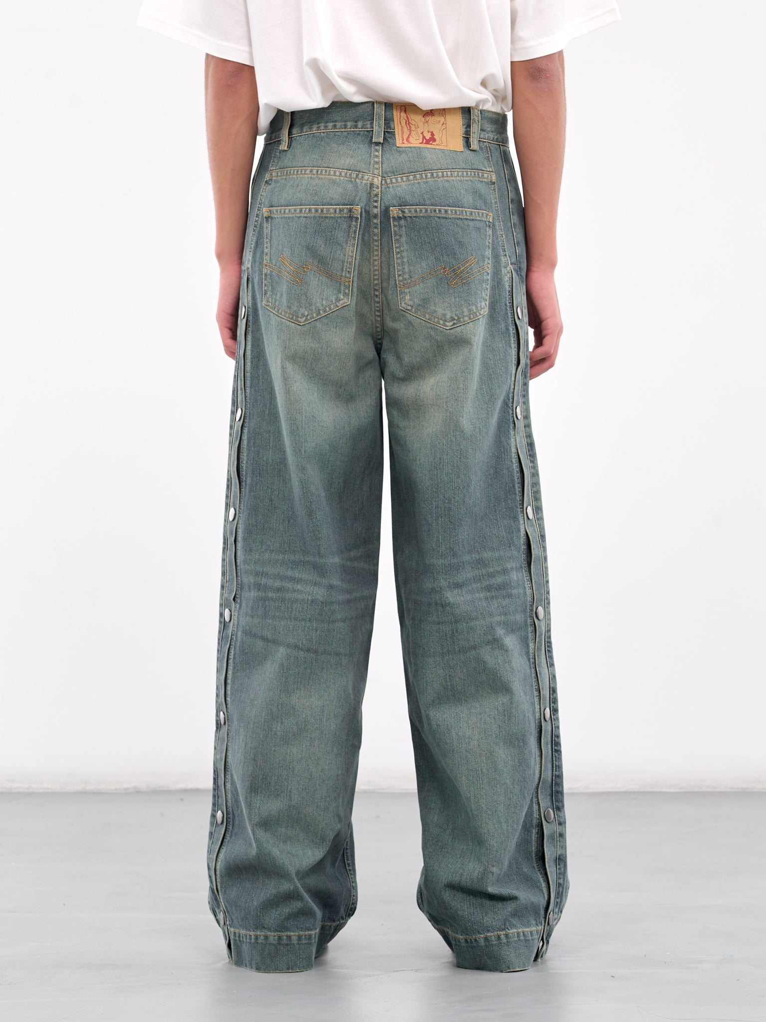 Snap-Button Jeans (240WD02501-BLUE-DIRTY-YELLOW)