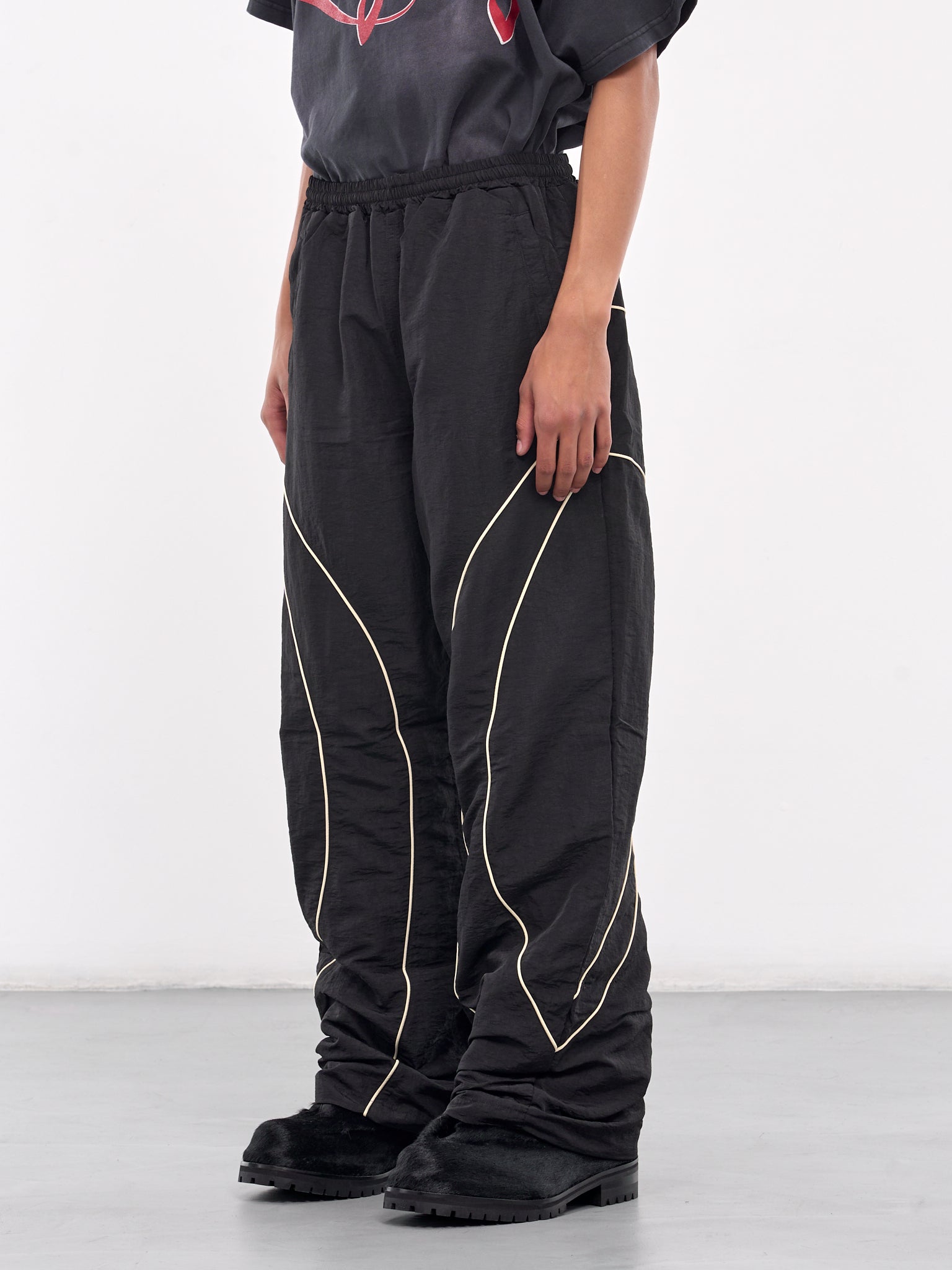 Wave Track Pants (245320-BLACK)