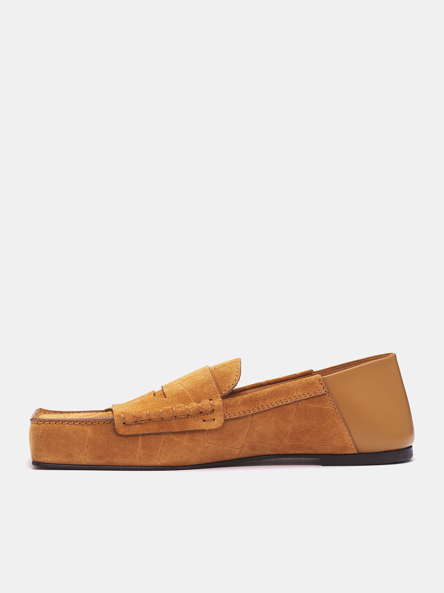 The Carré loafers (246FO147-4355-CAMEL)