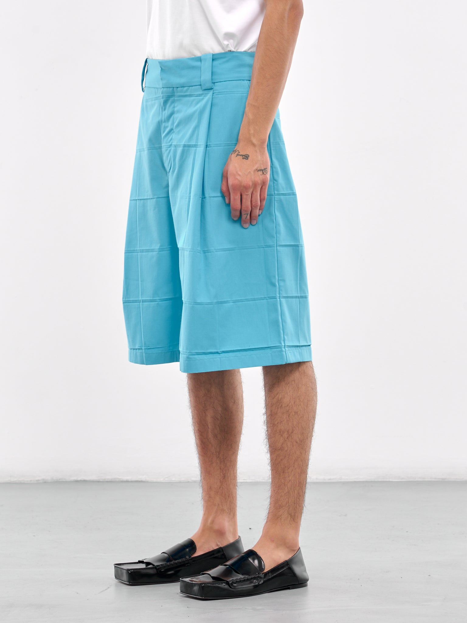 The Navega Pleated Shorts (246PA123-1671-TURQUOISE)