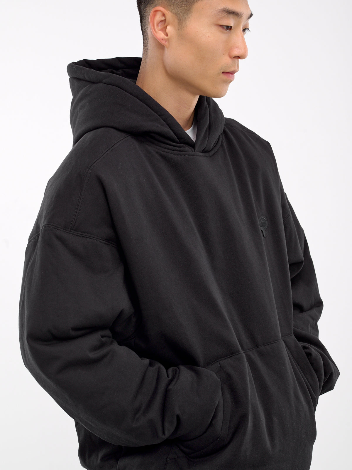 Padded Hoodie (24A96MUJ09-999-BLACK)