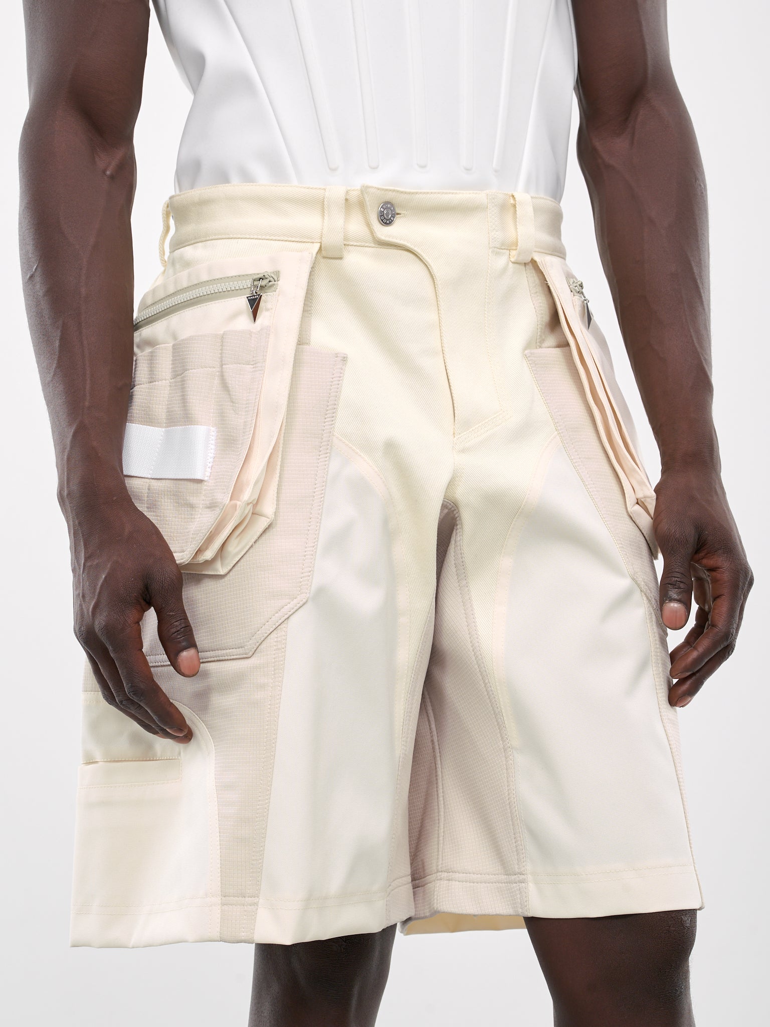 Technical Fabric Cargo Shorts (24F1PA04582004-OFF-WHITE)