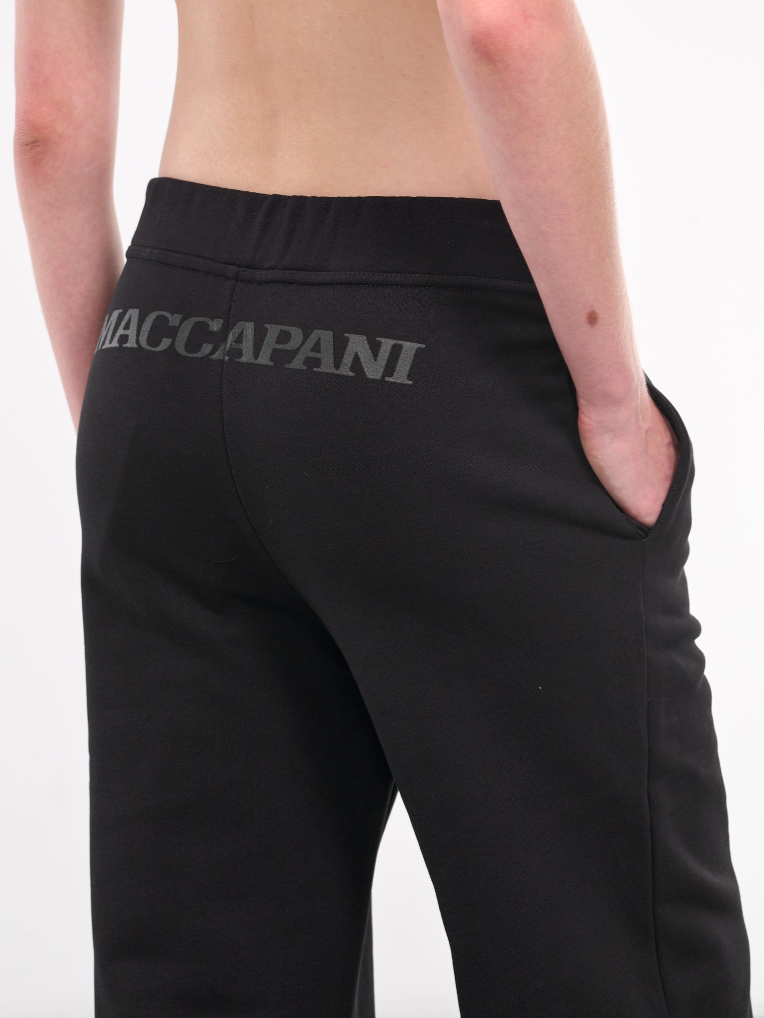 The Regina Track Pants (24IM2M0B080-THE-REGINA-BLACK)