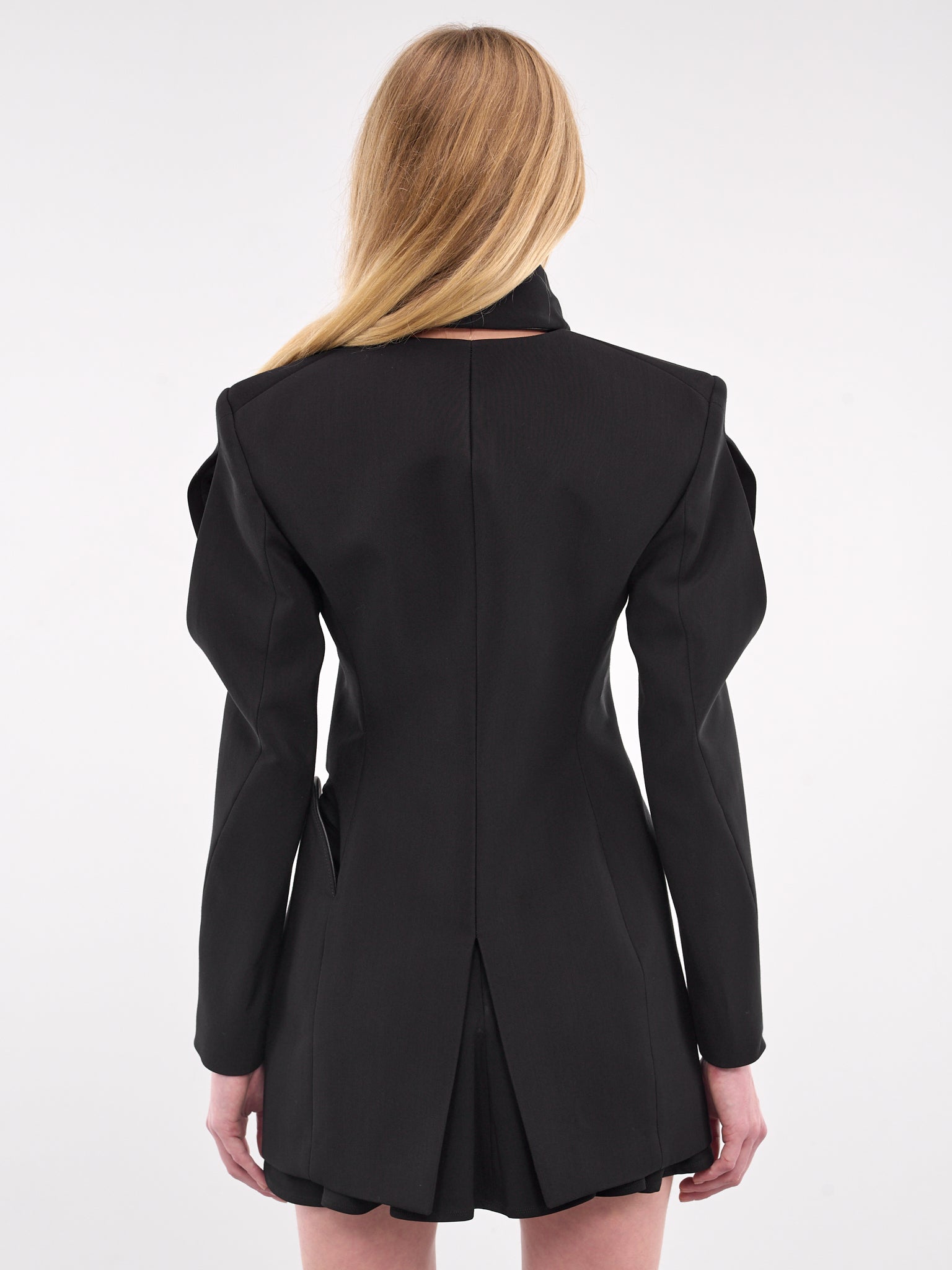 Cut-Out Tailored Blazer (24W1VE0439182-BLACK)