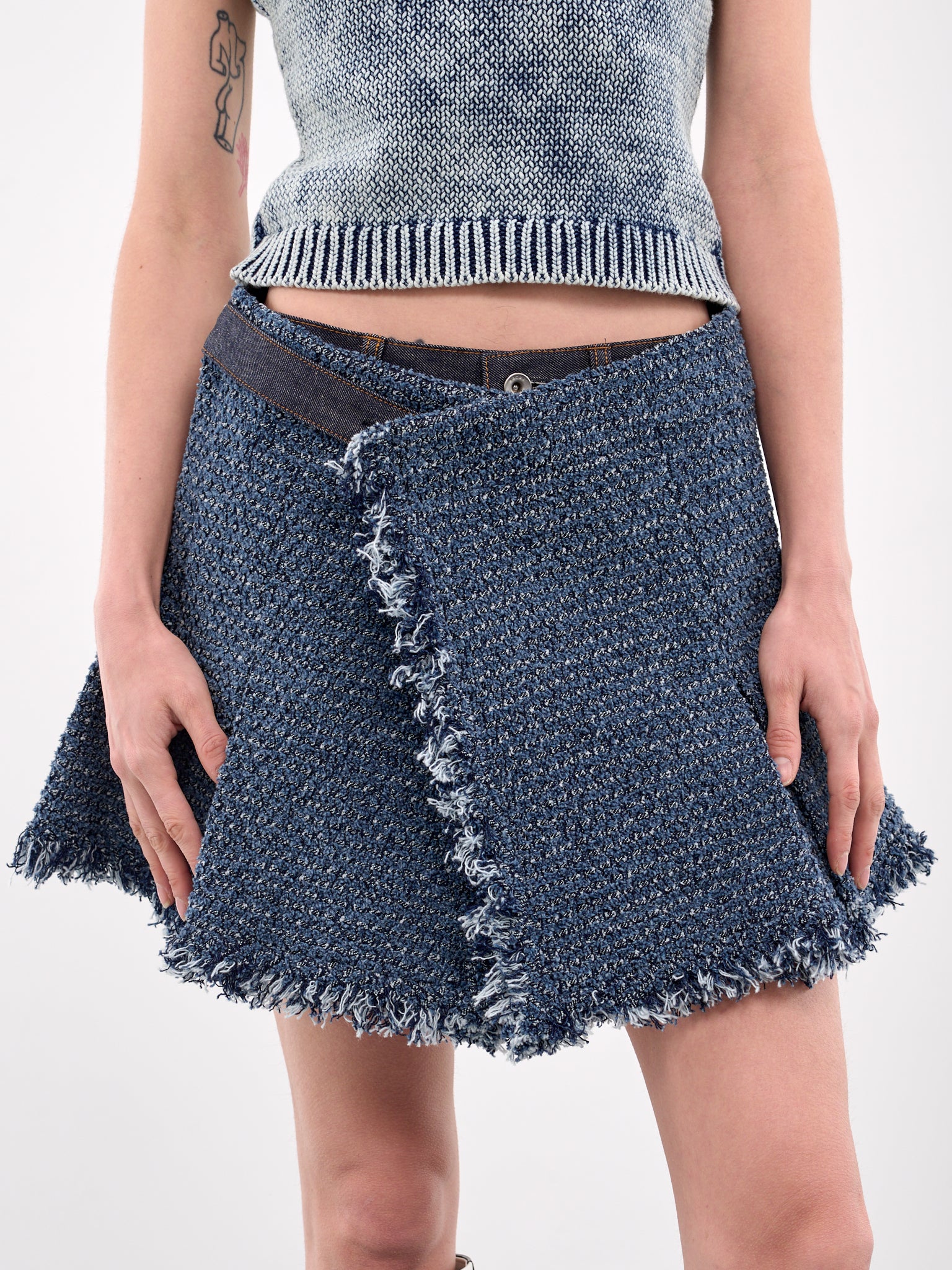 Punching Denim Shorts (25-07724-499-INDIGO)