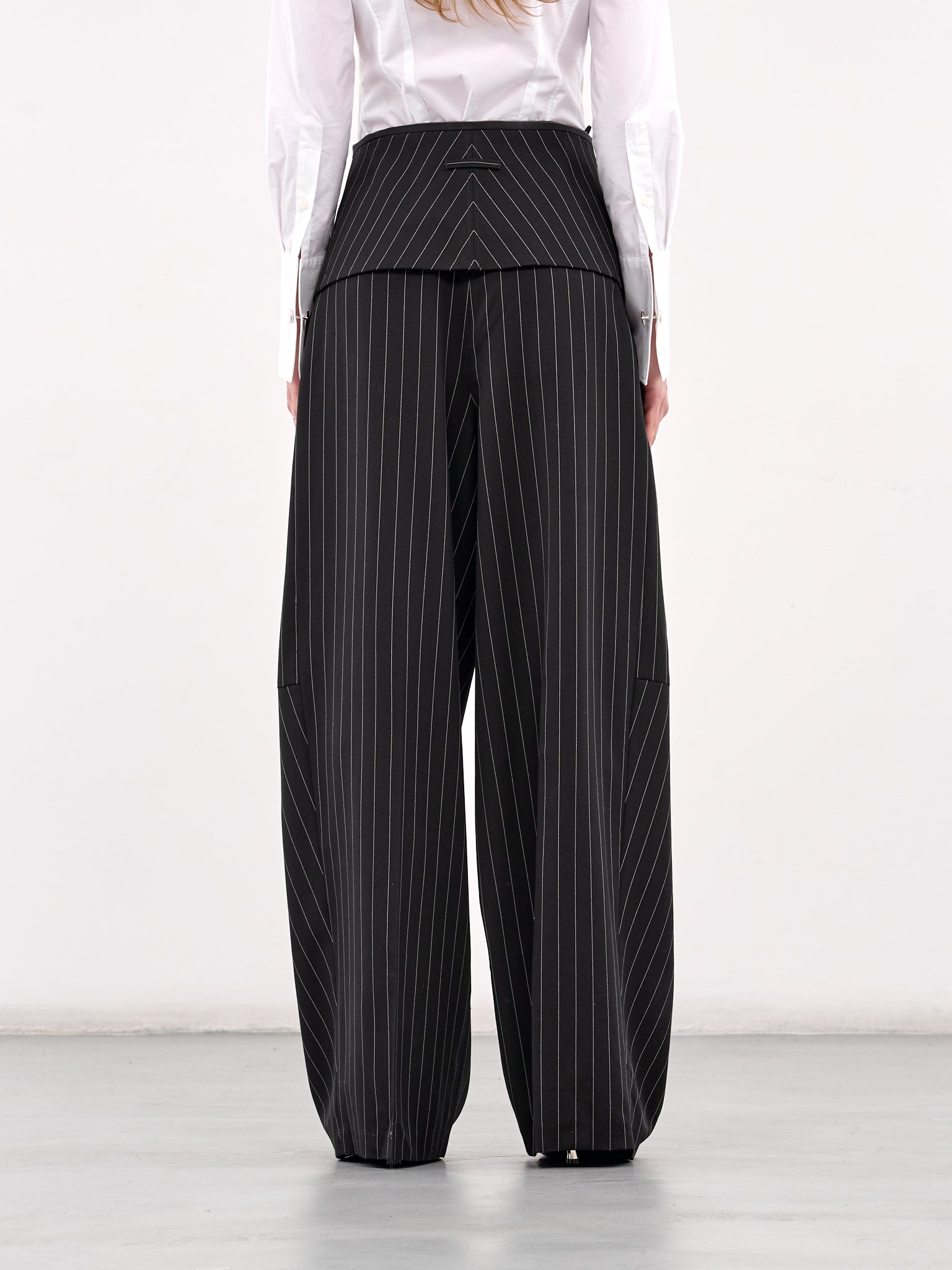 The Corset Suit Pants (25-34-F-PA190-C074-BLACK-WHITE)