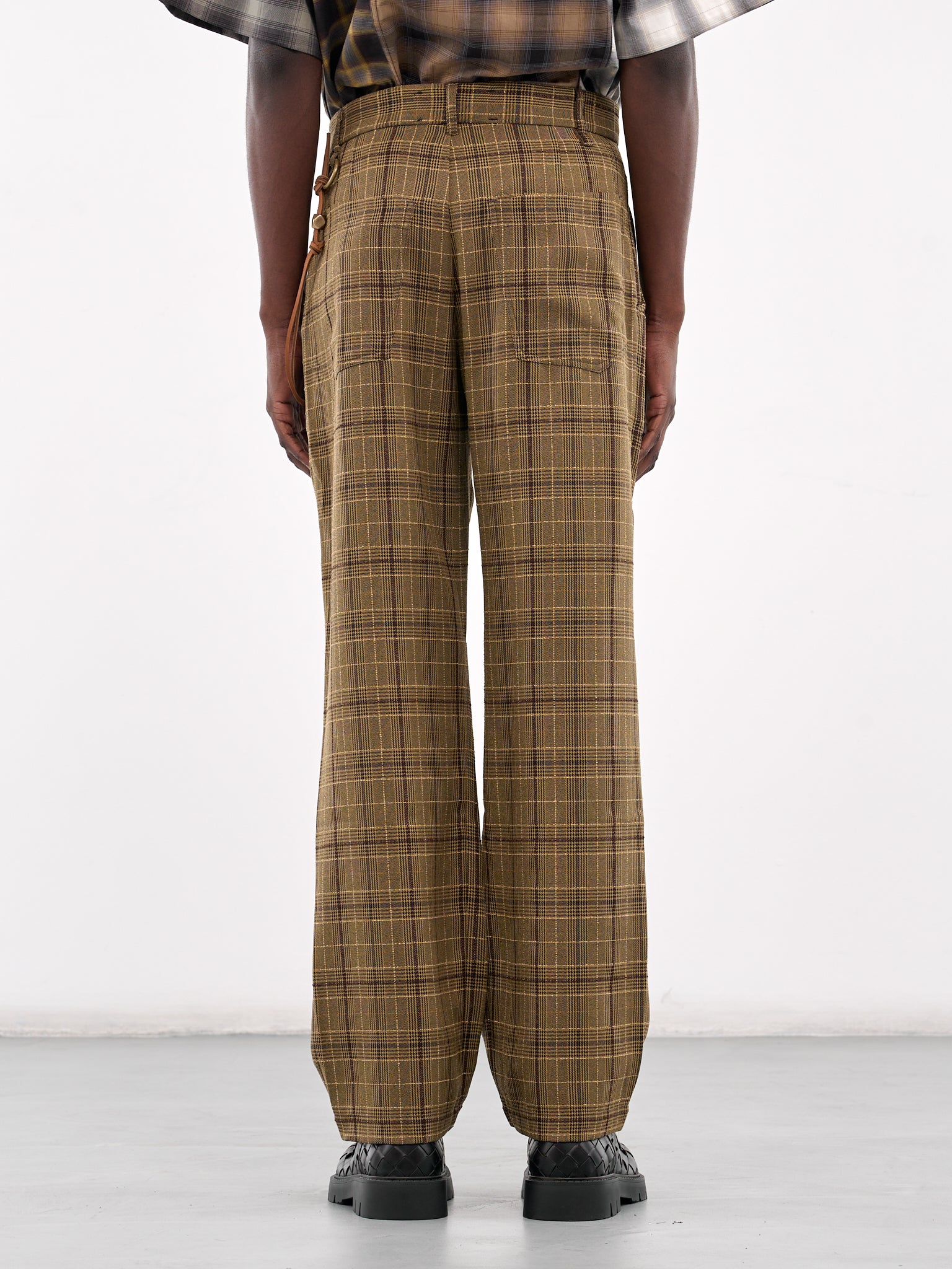 Loose Pleated Trousers (251-MPT084-BROWN)