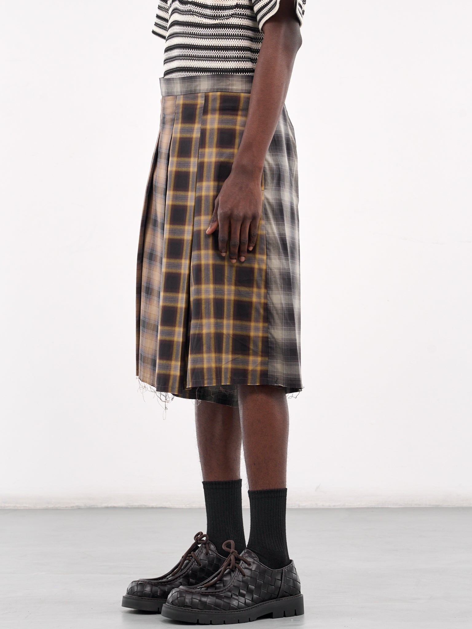 Pleated Skirt (251-MSK001-MULTI)