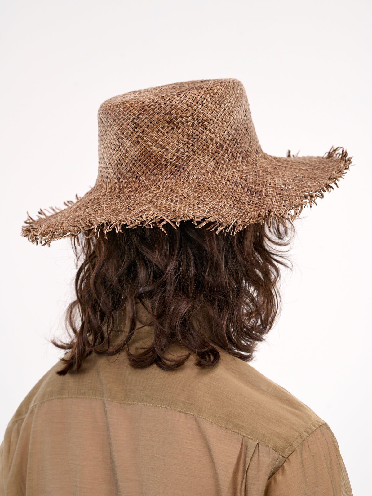 Layered Raffia & Paper Bucket Hat (25101-HLZ-23-BROWN)