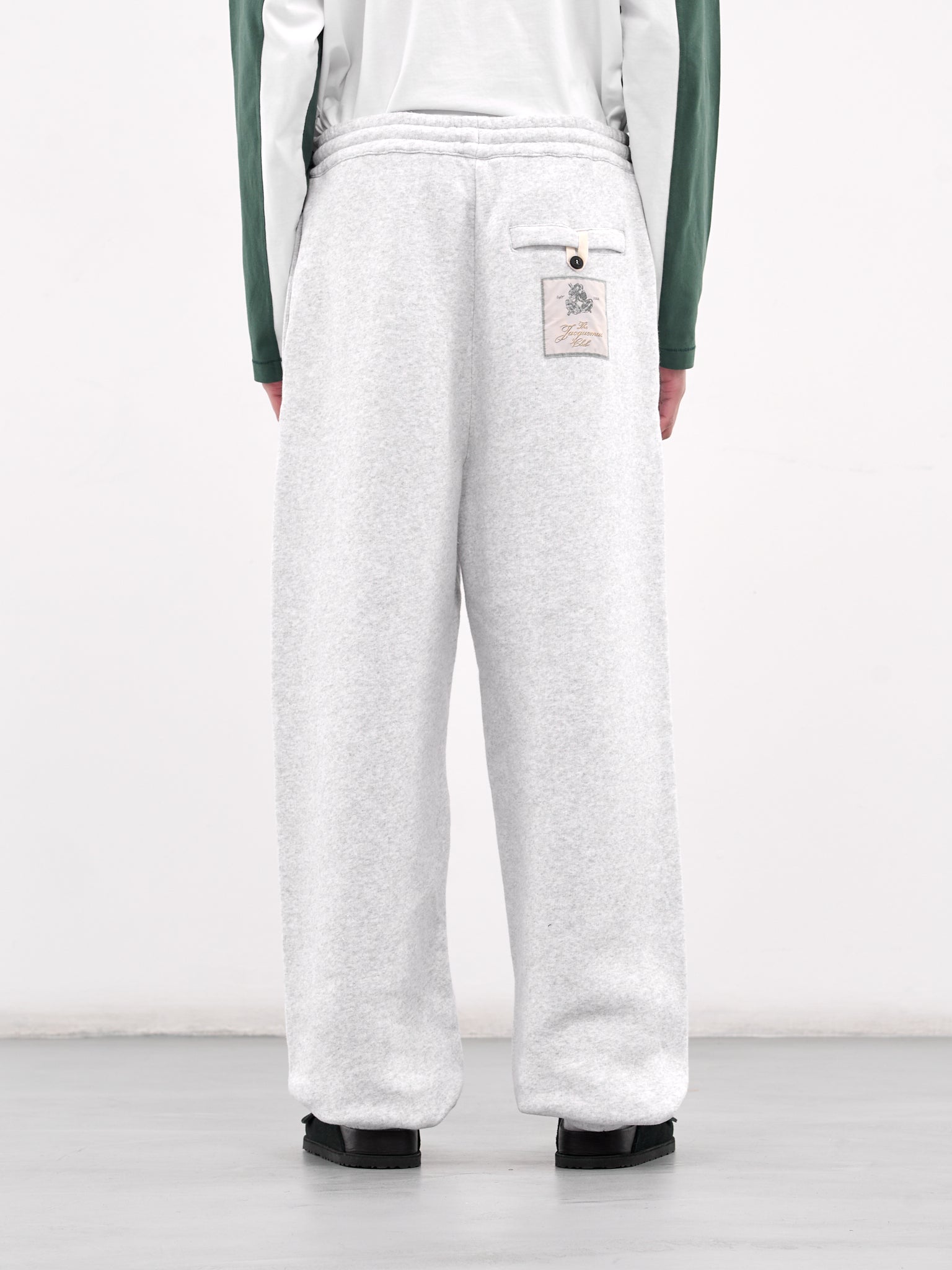 The Torneo Track Pants (255JS303-2465-GREY)