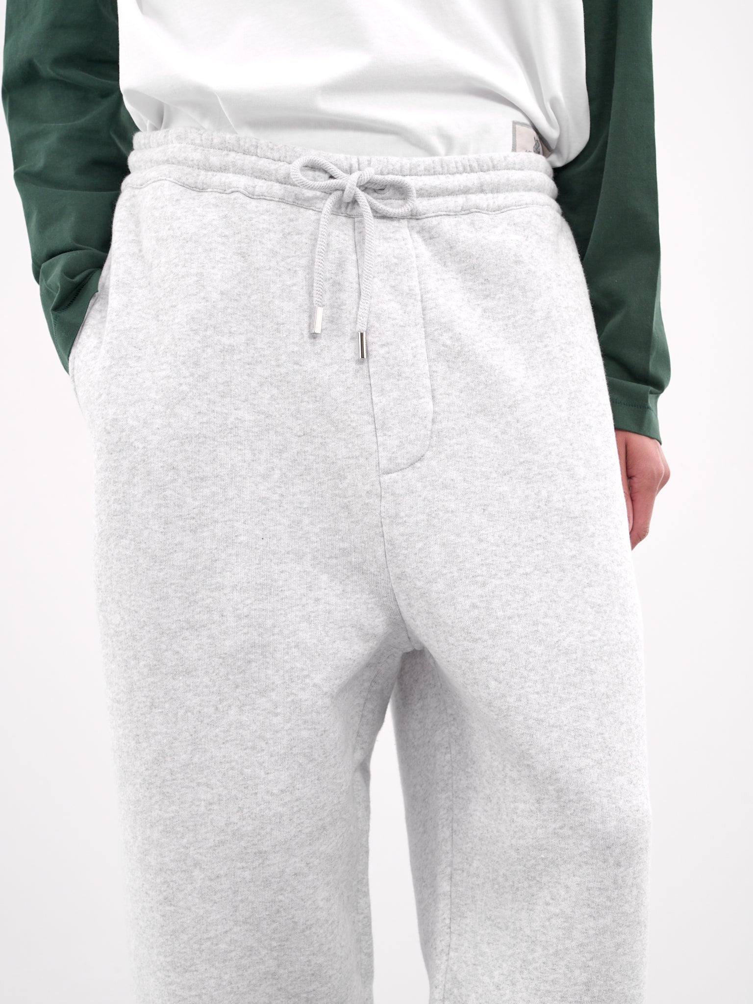 The Torneo Track Pants (255JS303-2465-GREY)