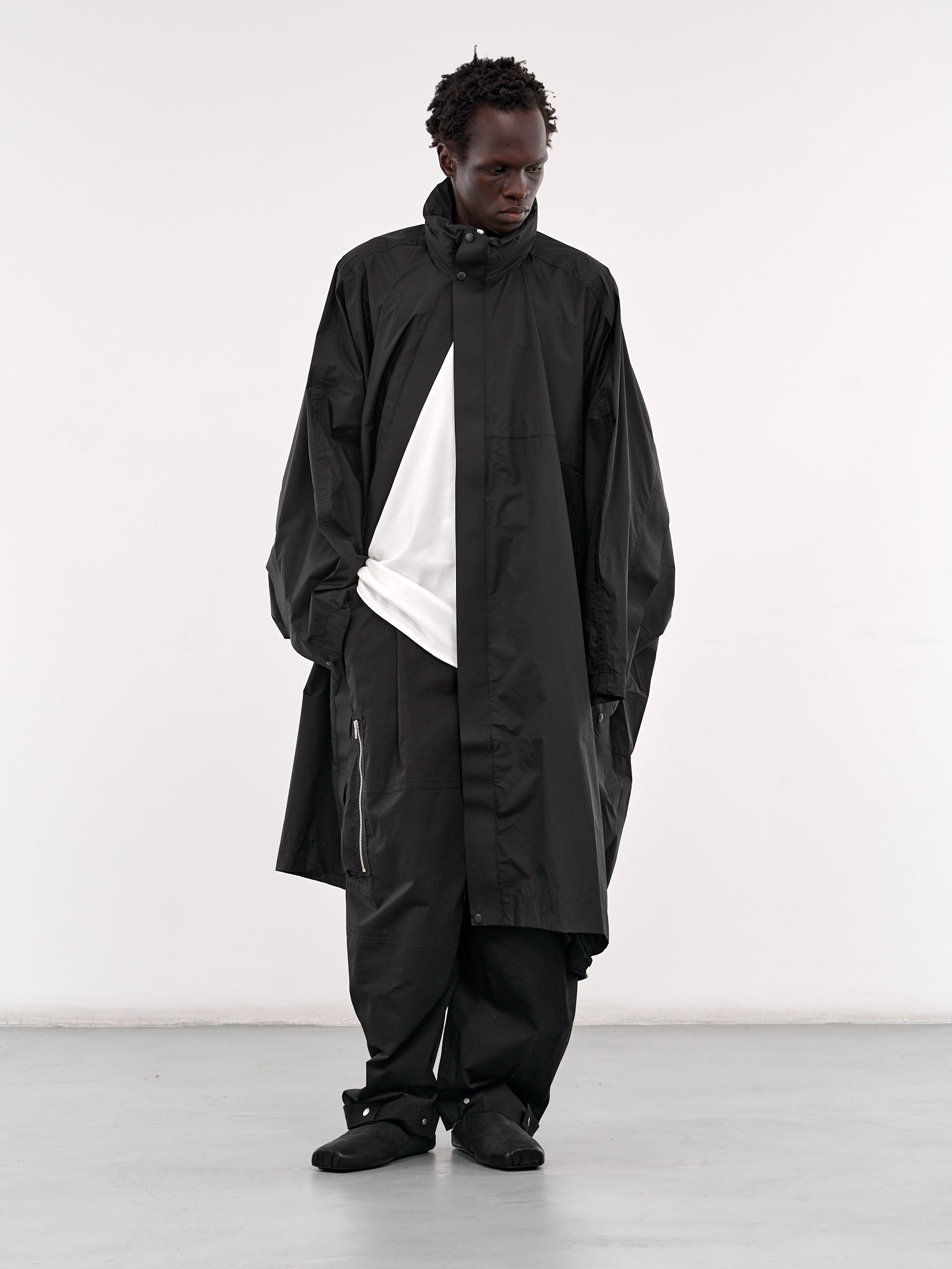 Oversized Ripstop Rain Coat (25E96MXR21-999-BLACK)