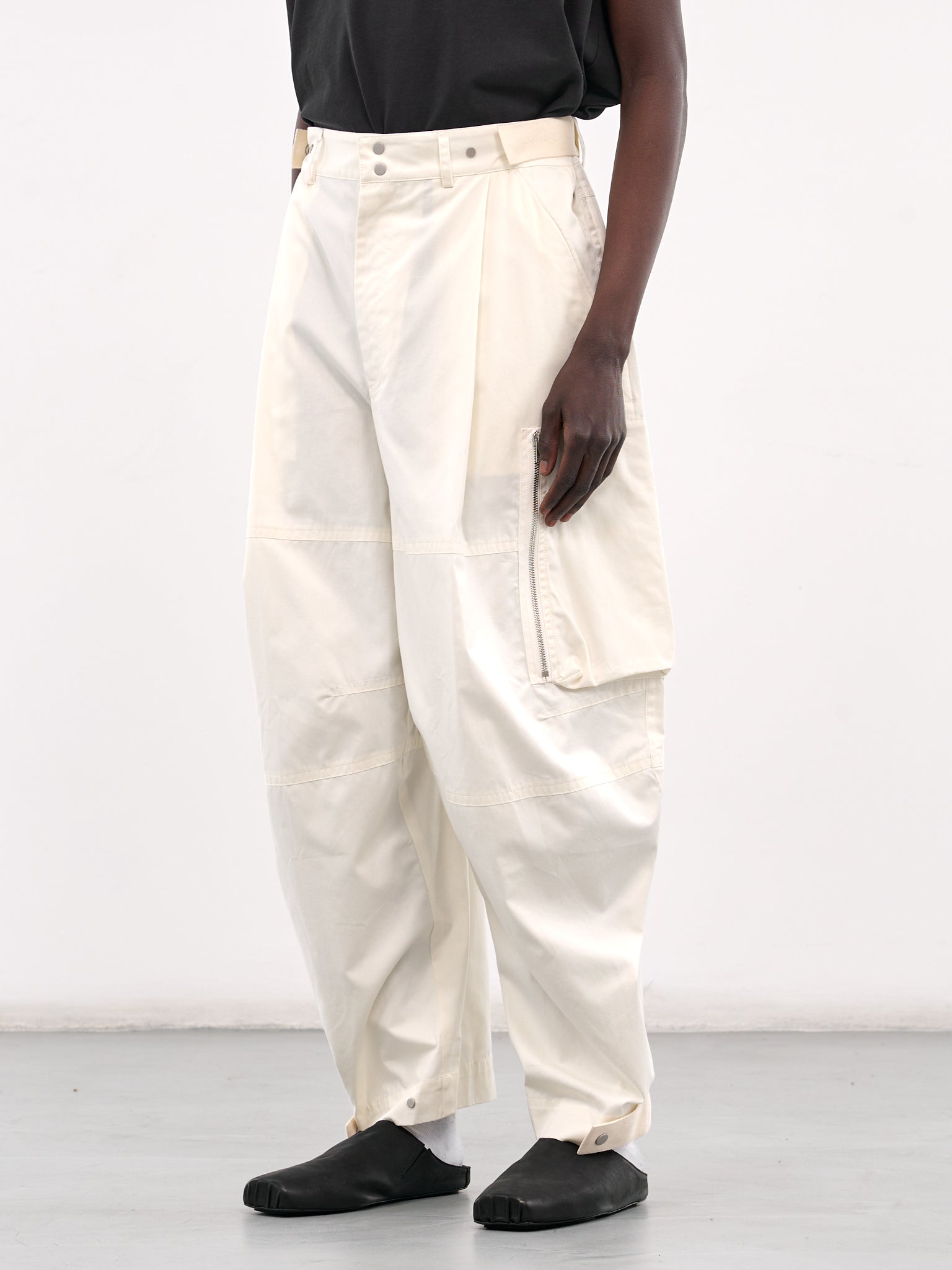 Twill Cotton Cargo Pants (25E96MXR02-003-ALABASTRO)