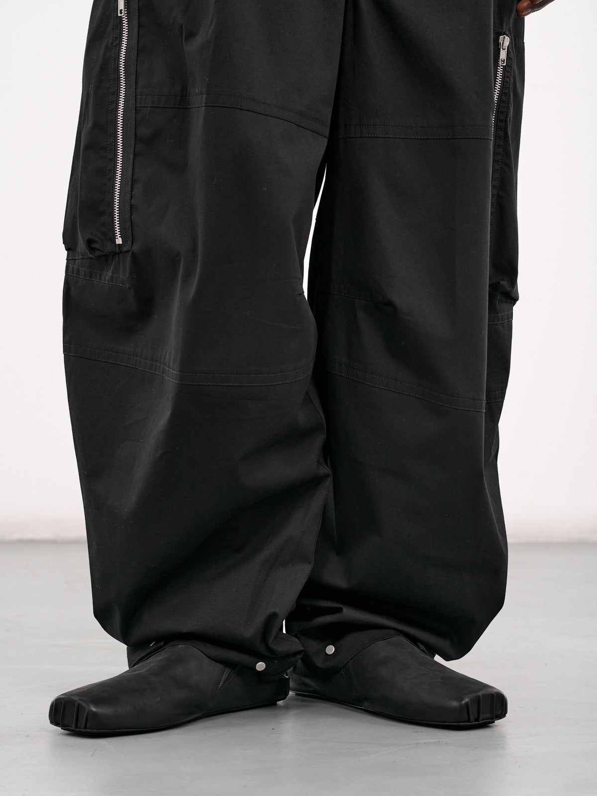 Twill Cotton Cargo Pants (25E96MXR02-BLACK)