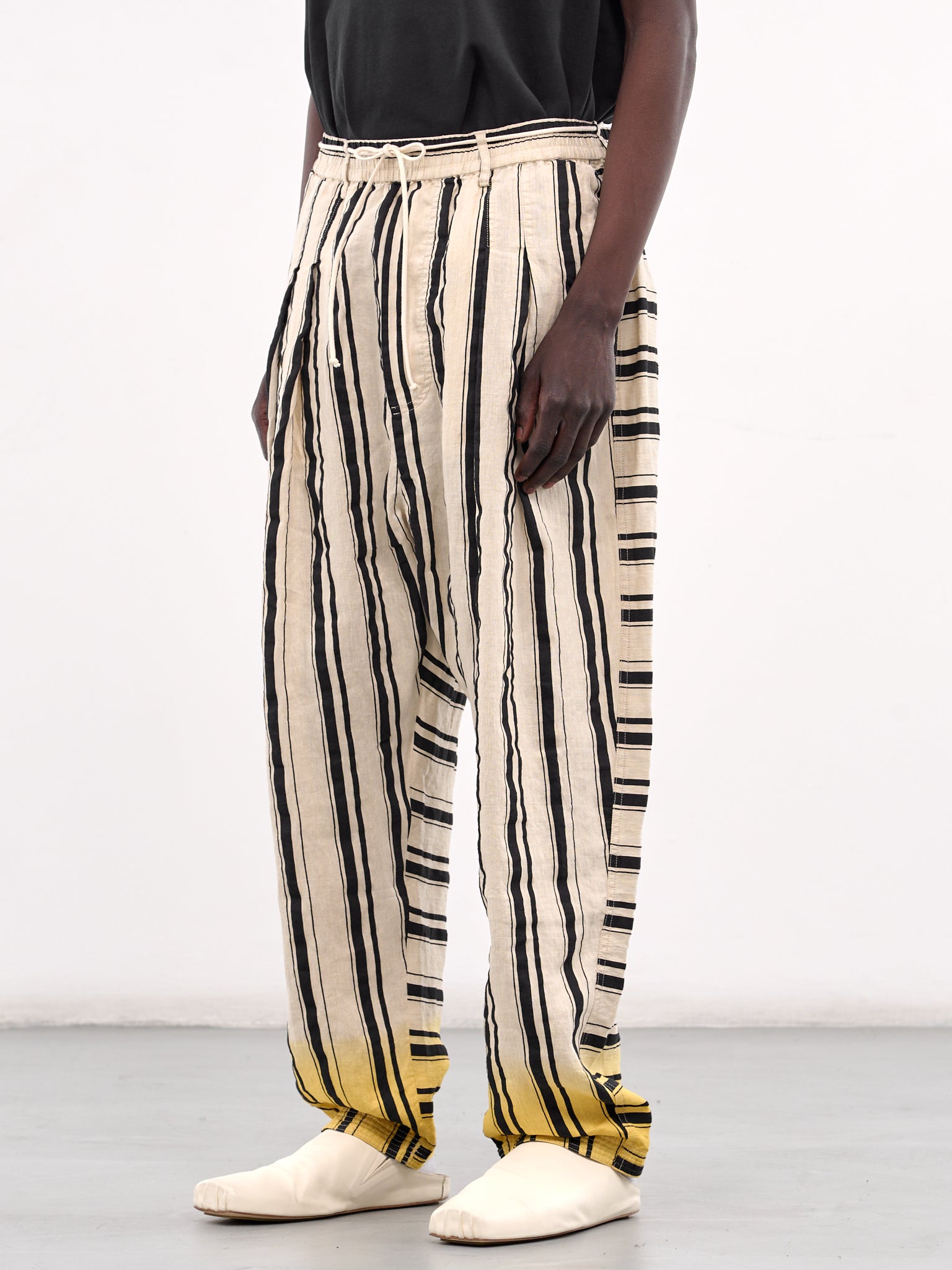 Striped Drawstring Pants (25E96MXR23-011-IVORY-BASE)