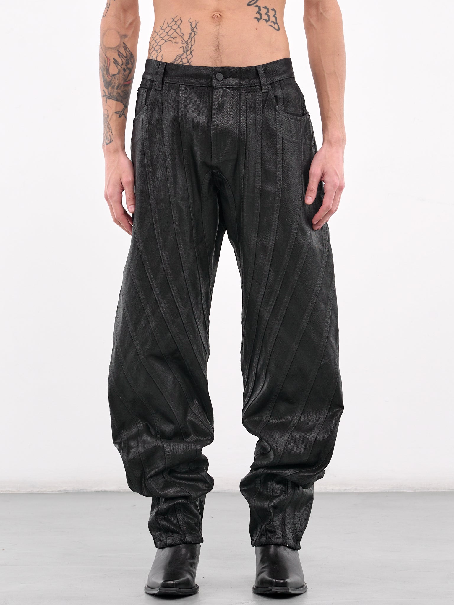 Waxed Spiral Baggy Jeans (25P6PA03272008-WAX-SHINY-BLACK)