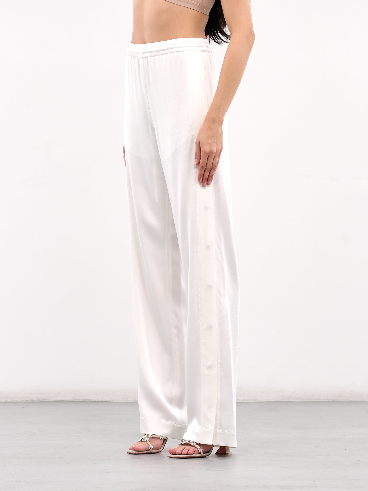 Envers Satin Pants (2P177A-N0102-WHITE-PEARL)