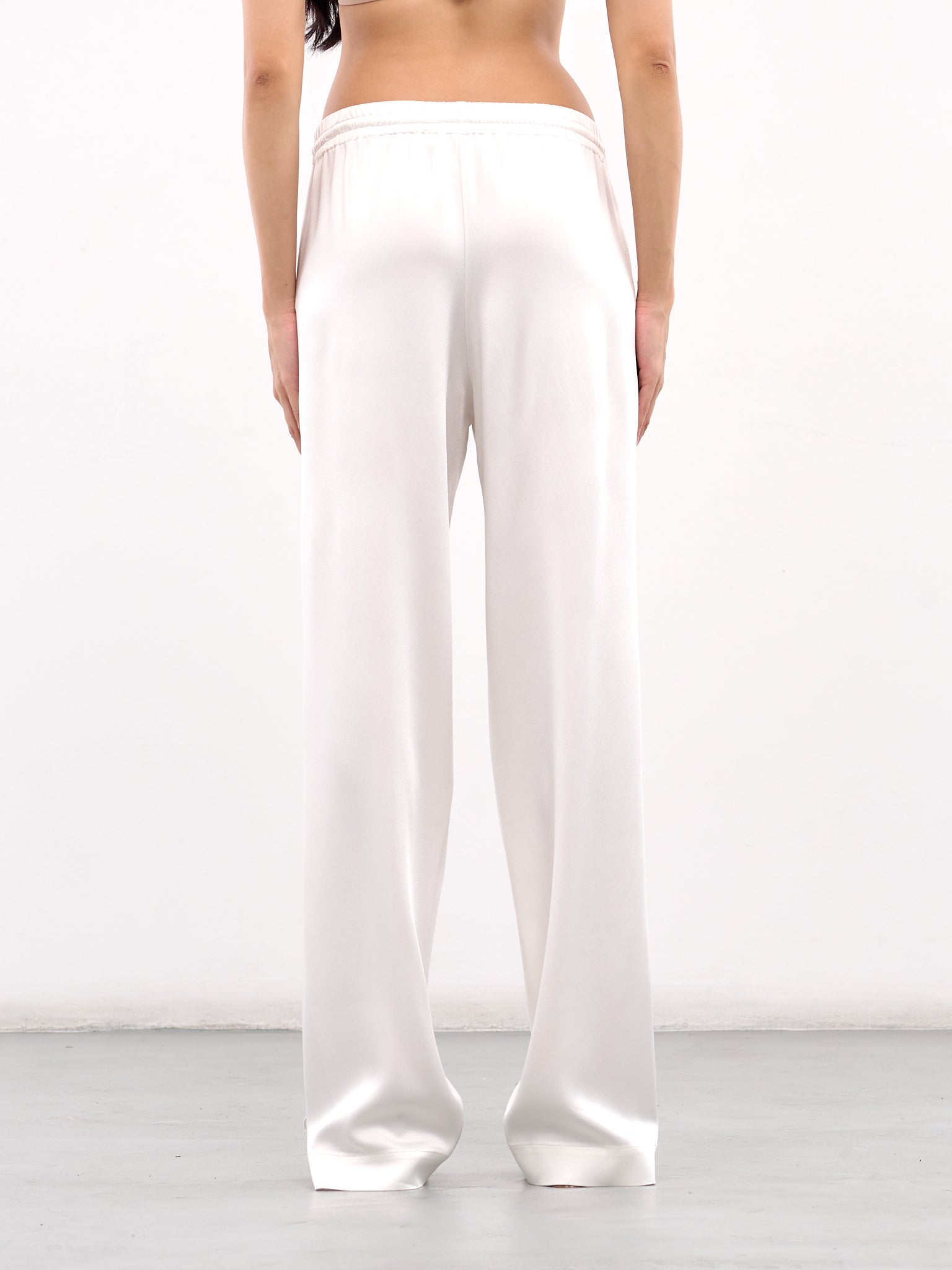 Envers Satin Pants (2P177A-N0102-WHITE-PEARL)