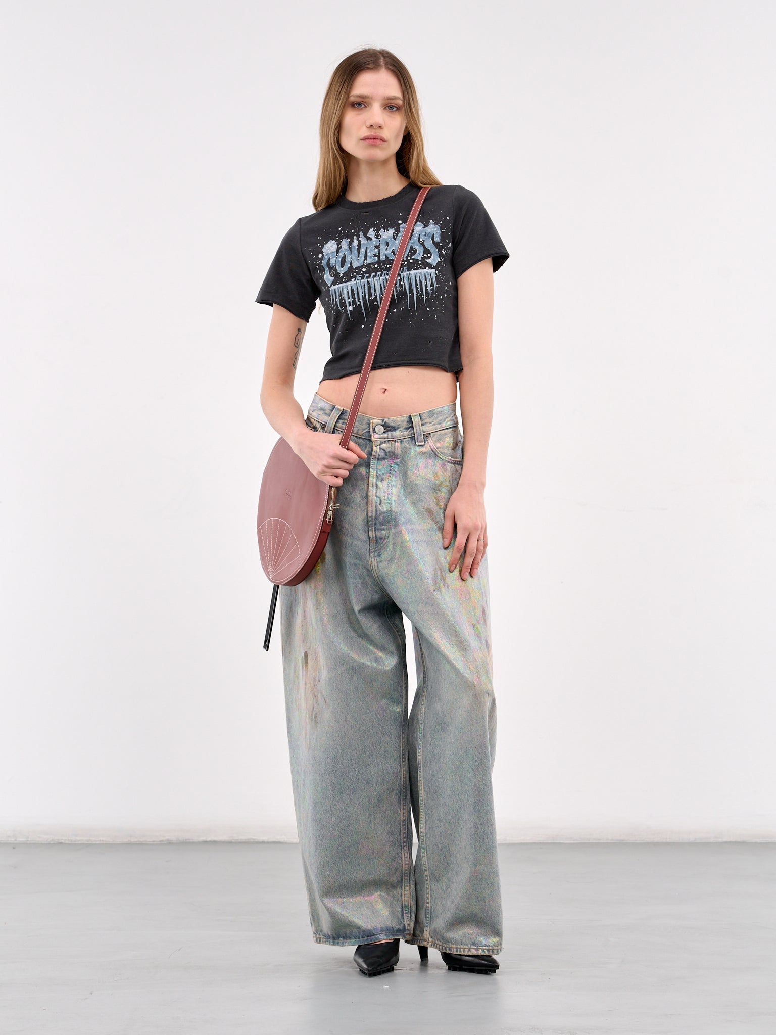 DOUBLET Graphic Crop Tee | H. Lorenzo - styled