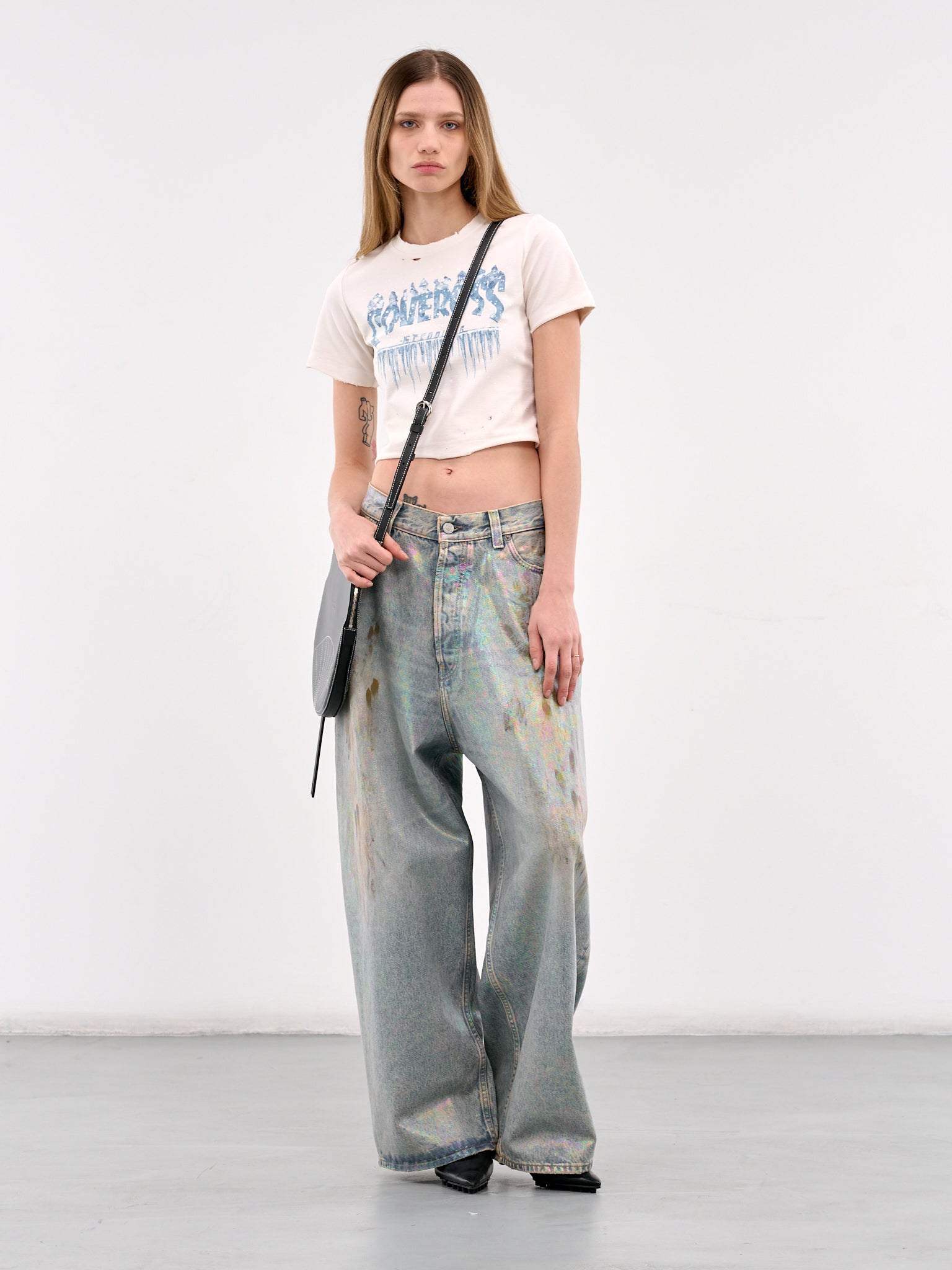 DOUBLET Graphic Crop Tee | H. Lorenzo - styled