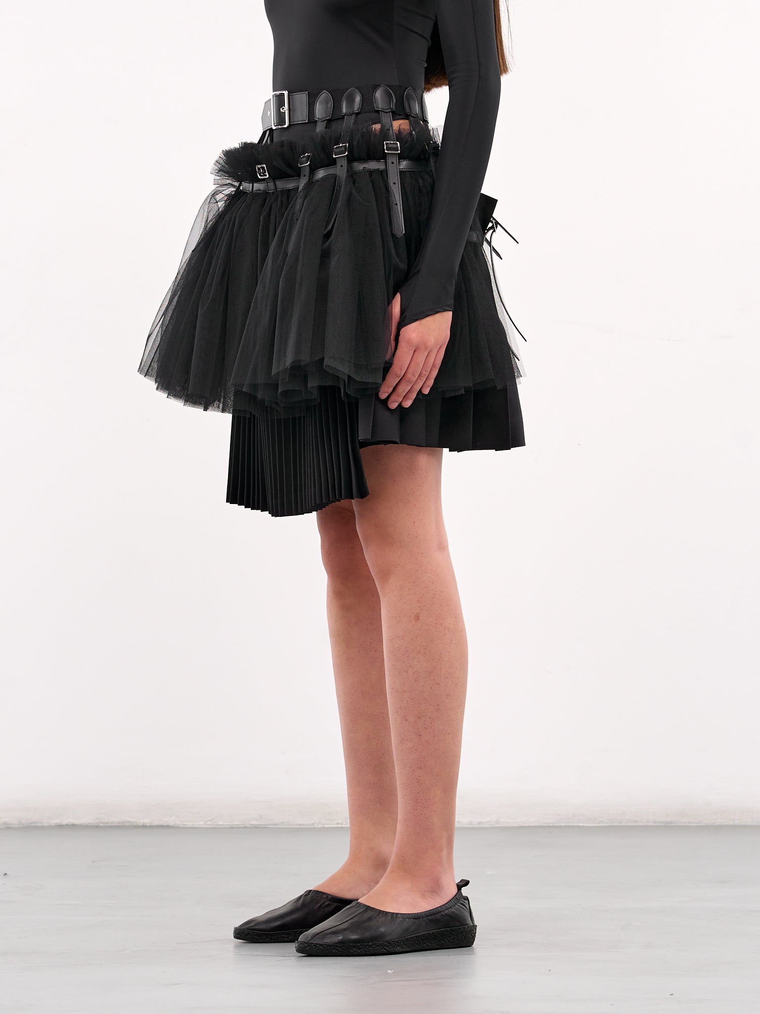 Layered Pleated Tulle Skirt (3O-S001-S25-BLACK)