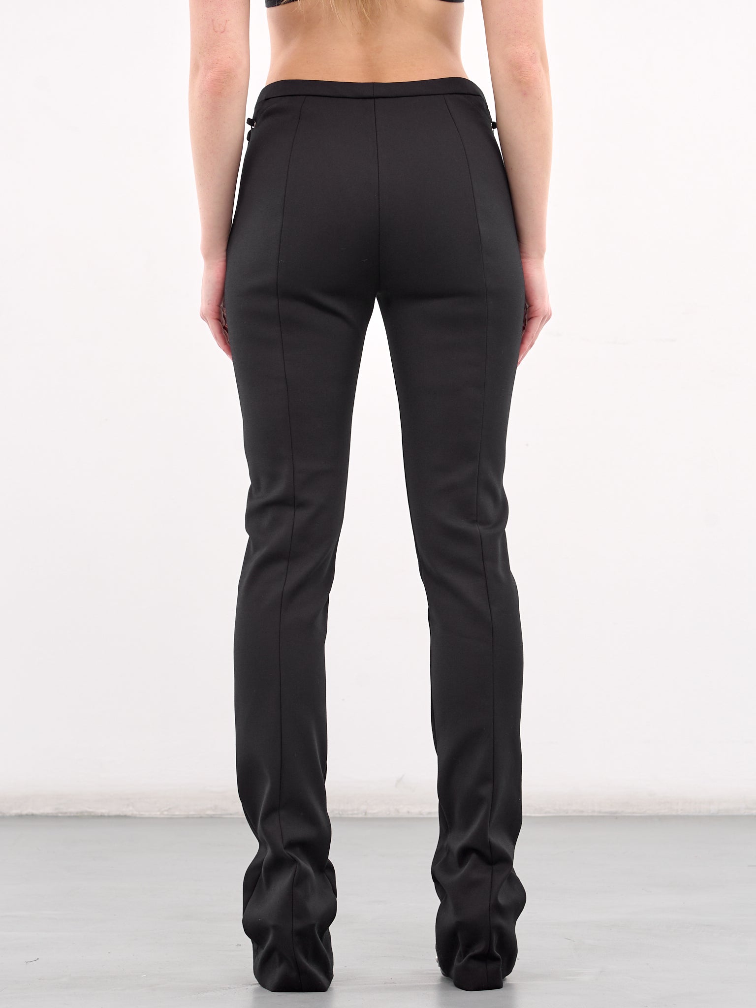 Compact Cotton Pants (4P088A-N0990-BLACK)