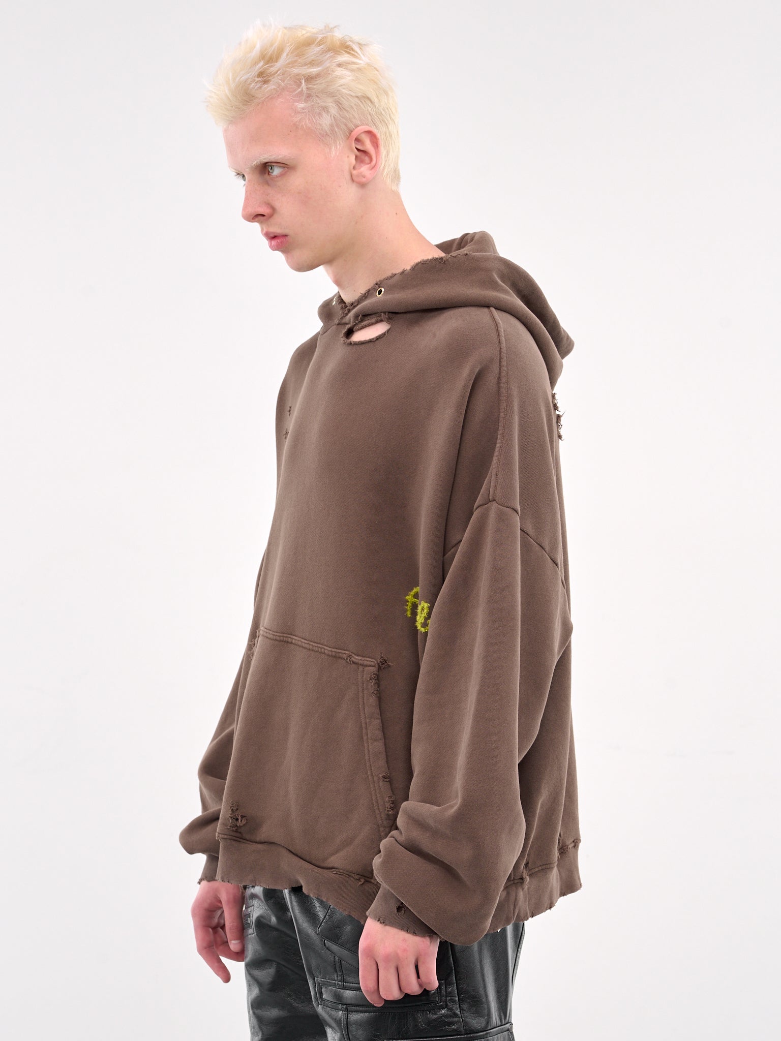 Distressed Logo Hoodie (4U010Q1008BRN-BROWN)