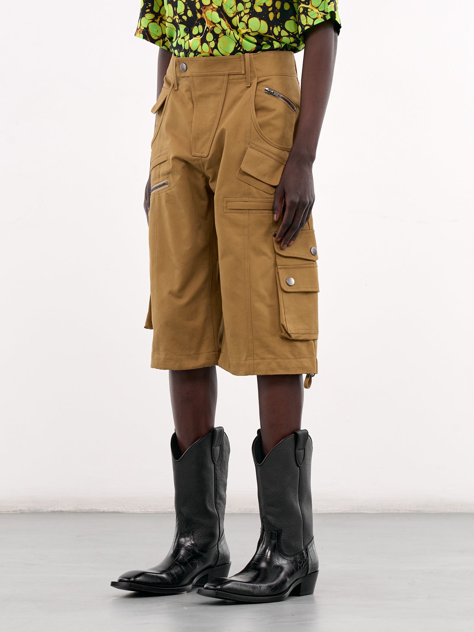 Utility Cargo Shorts (540WP02411-GREEN)