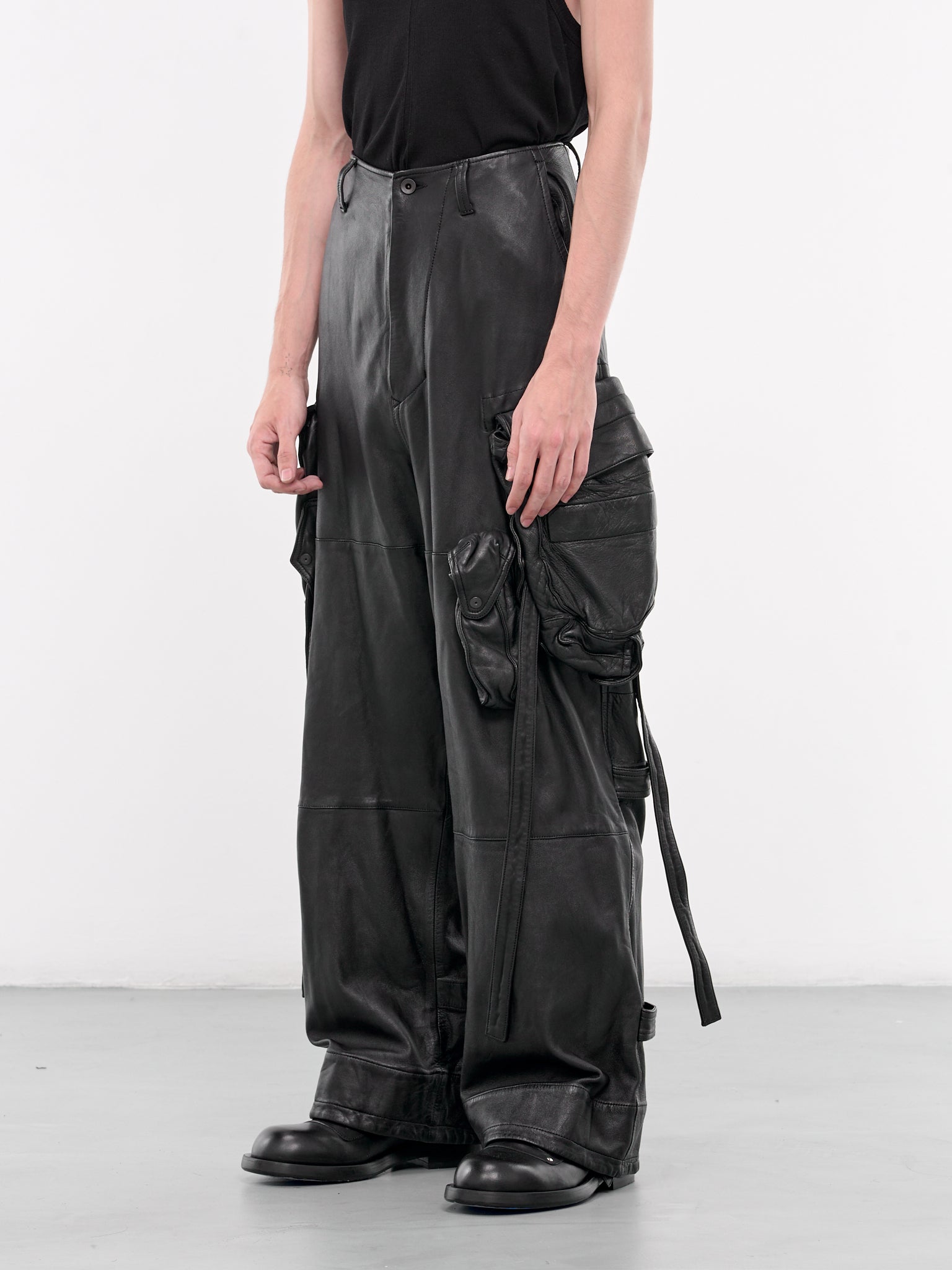 Lamb Leather Cargo Pants (879PAM7-BLACK)