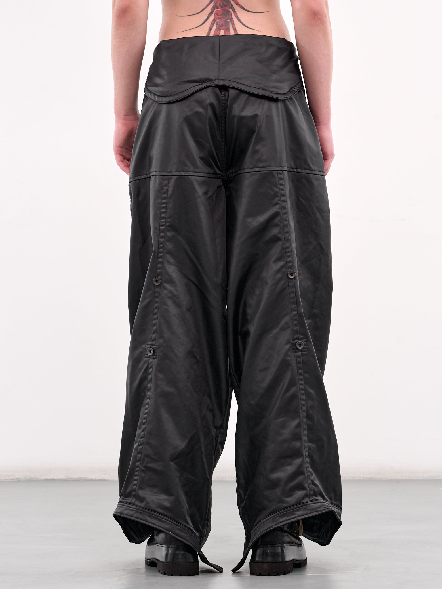 Berg Ilium Trousers (897PAM9-BLACK)