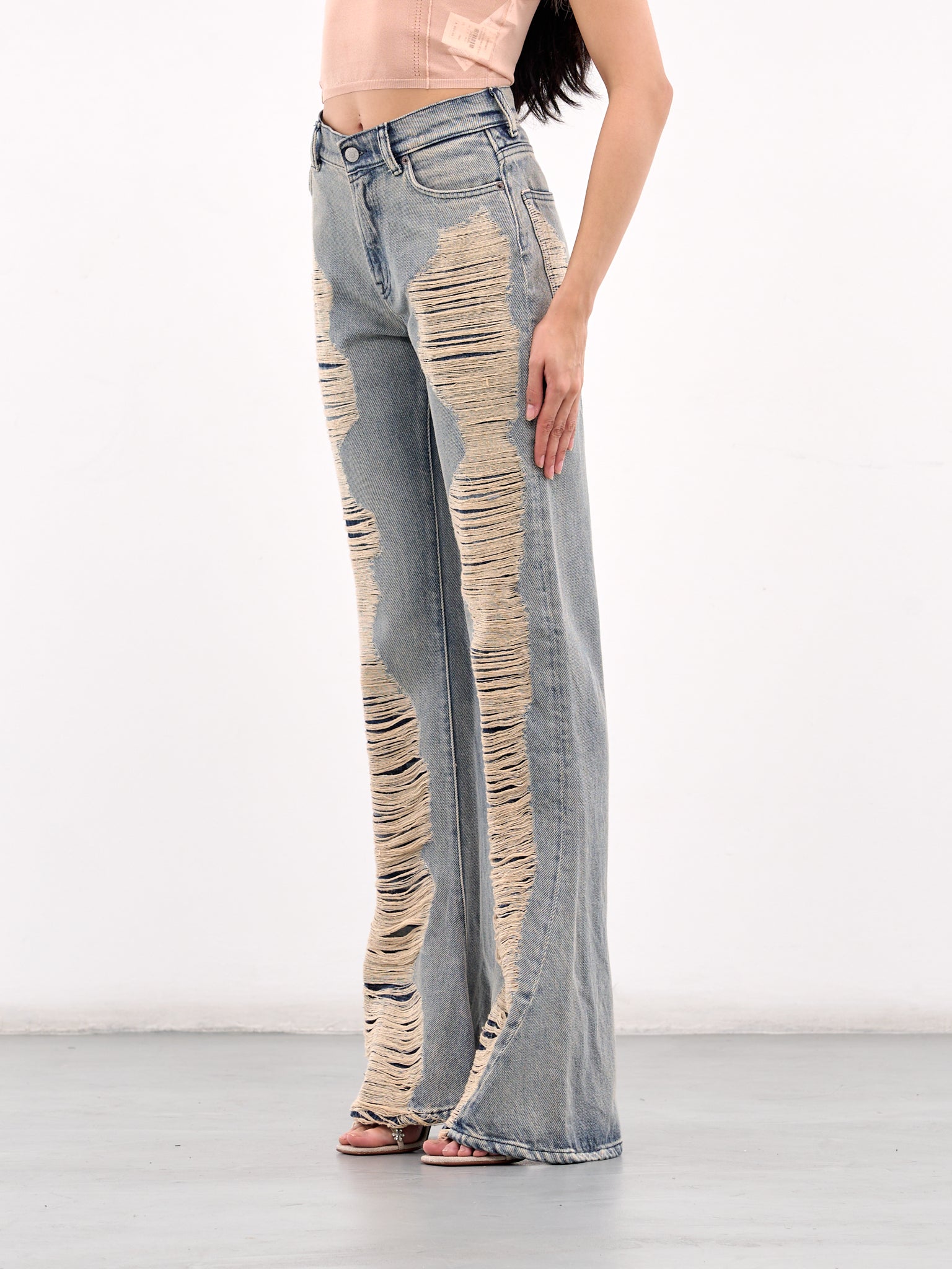 2024F Bootcut Distressed Jeans (A00517-MID-BLUE)