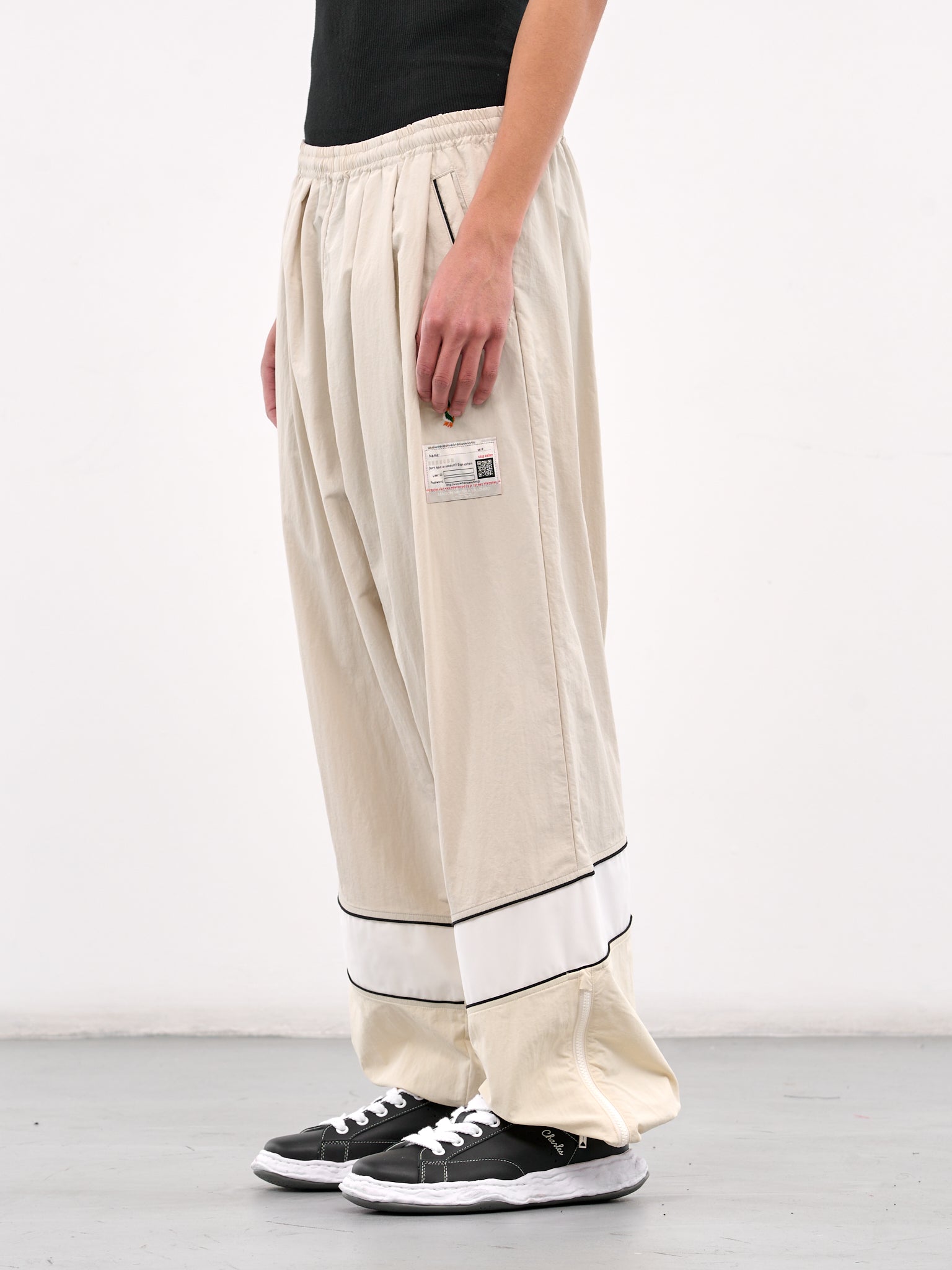 Baggy Track Pants (A14PT592-BEIGE)