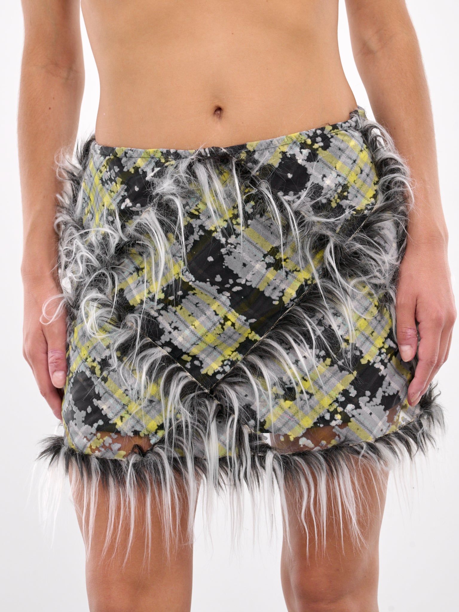 Sheer Faux Fur Mini Skirt (A16509-0CLBX-VERY-BLACK)