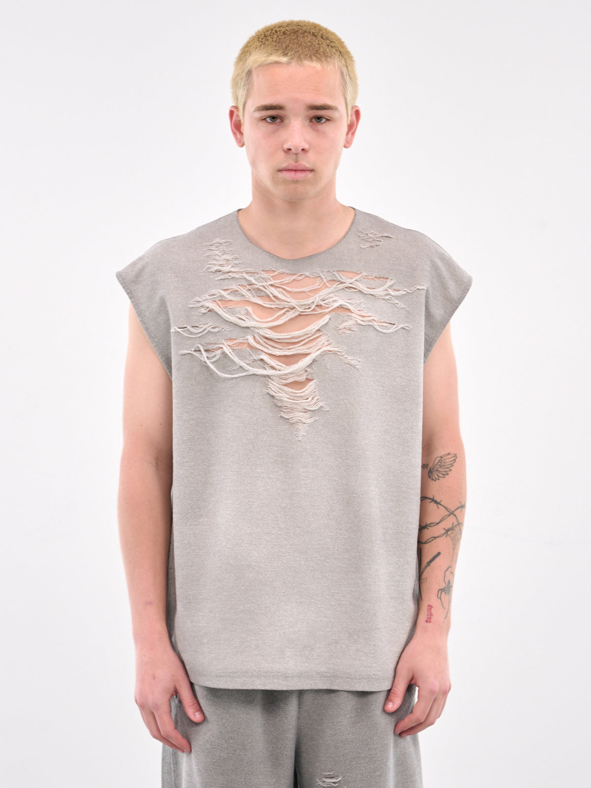 Sleeveless Distressed Top (A19115-0PLAI-GREY)