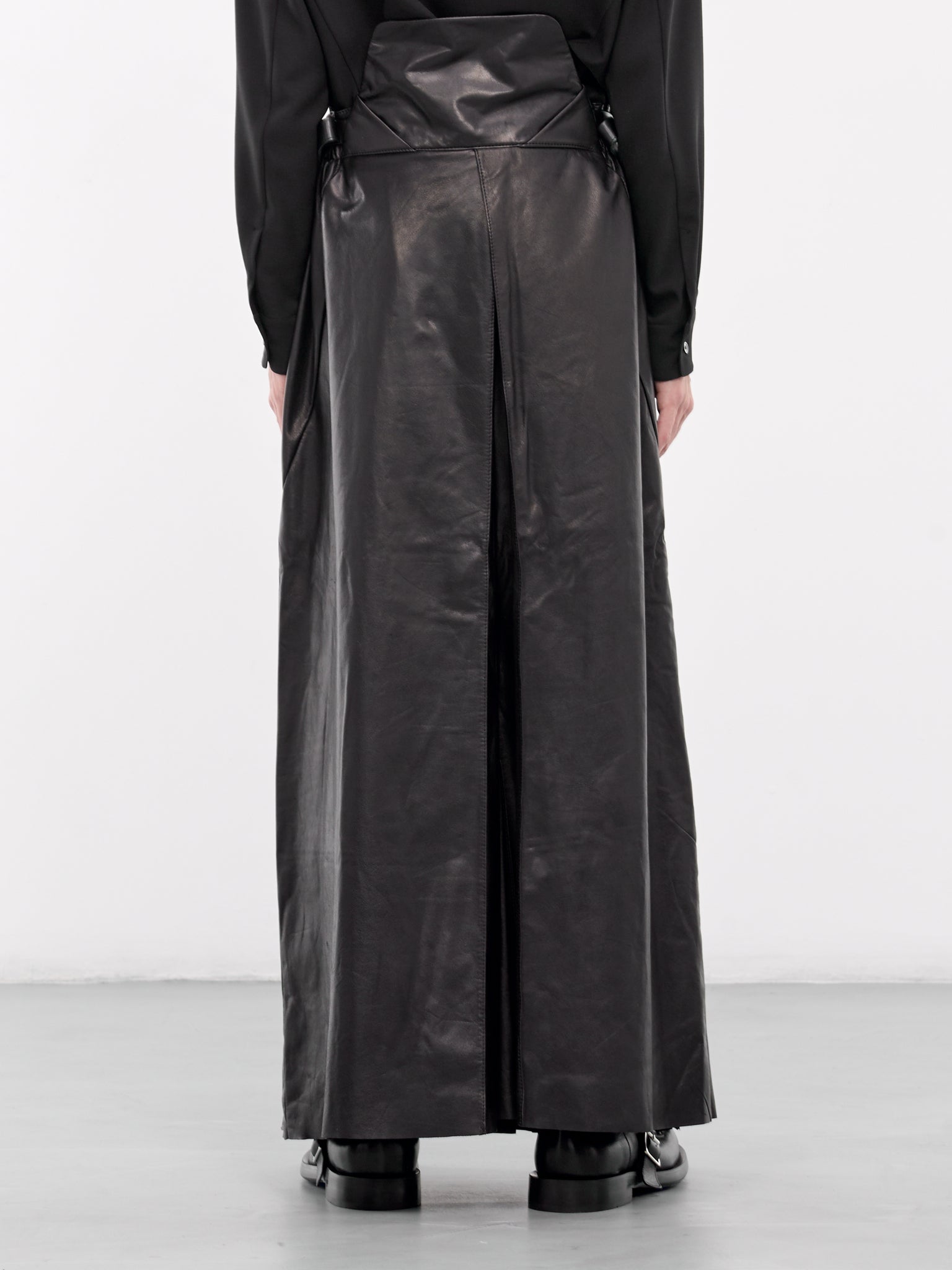 A LEATHER Leather Pleated Skirt | H. Lorenzo - back