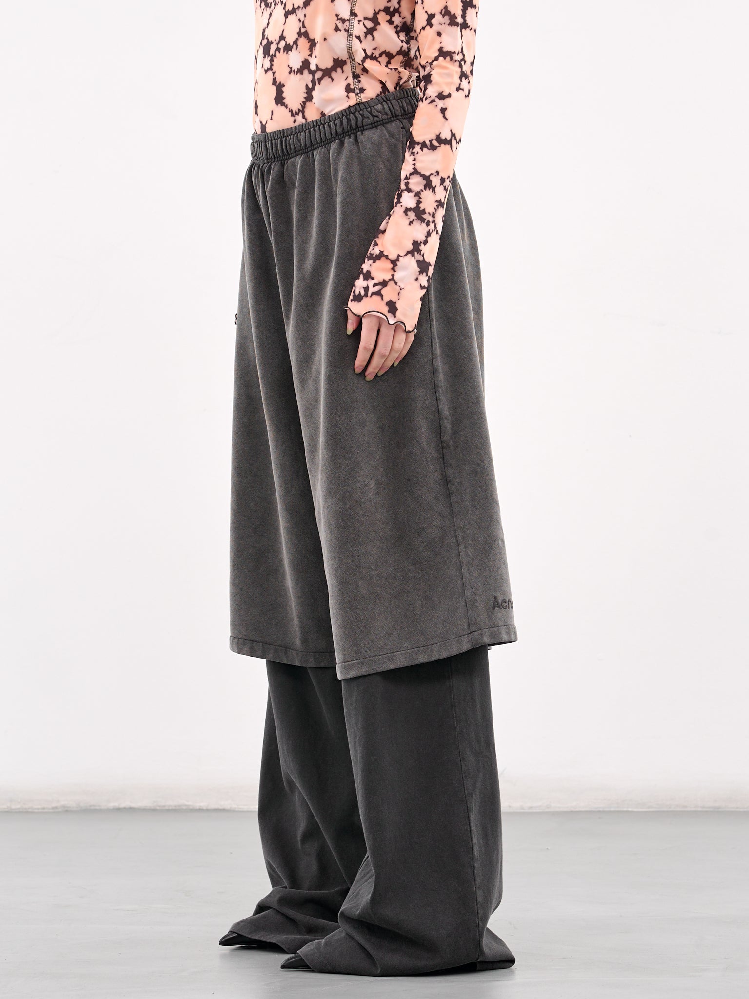 Layered Sweatpants (AK0879-ANTHRACITE-BLACK)