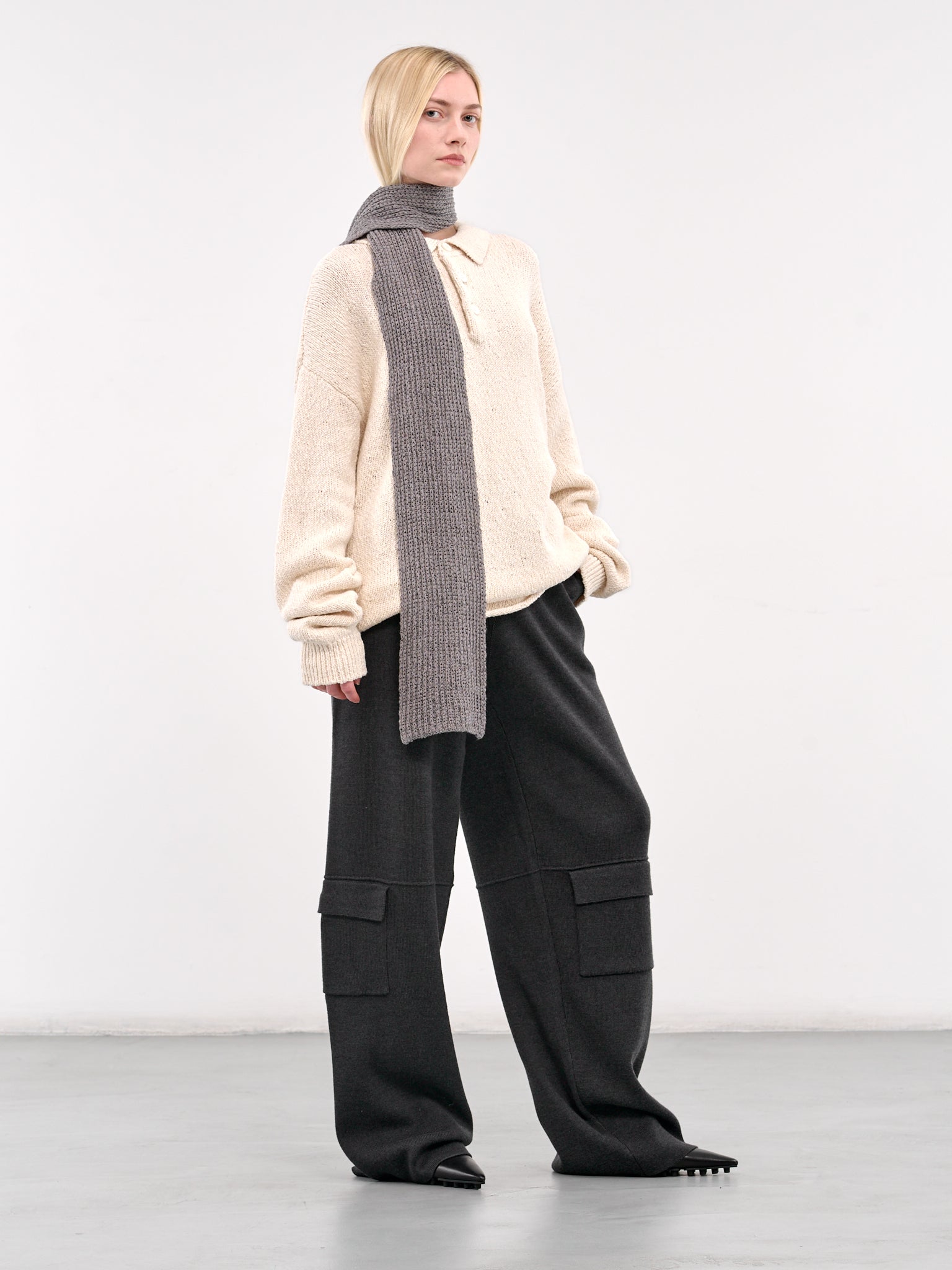 Knit Cargo Pants (AMBR2524-CHARCOAL)