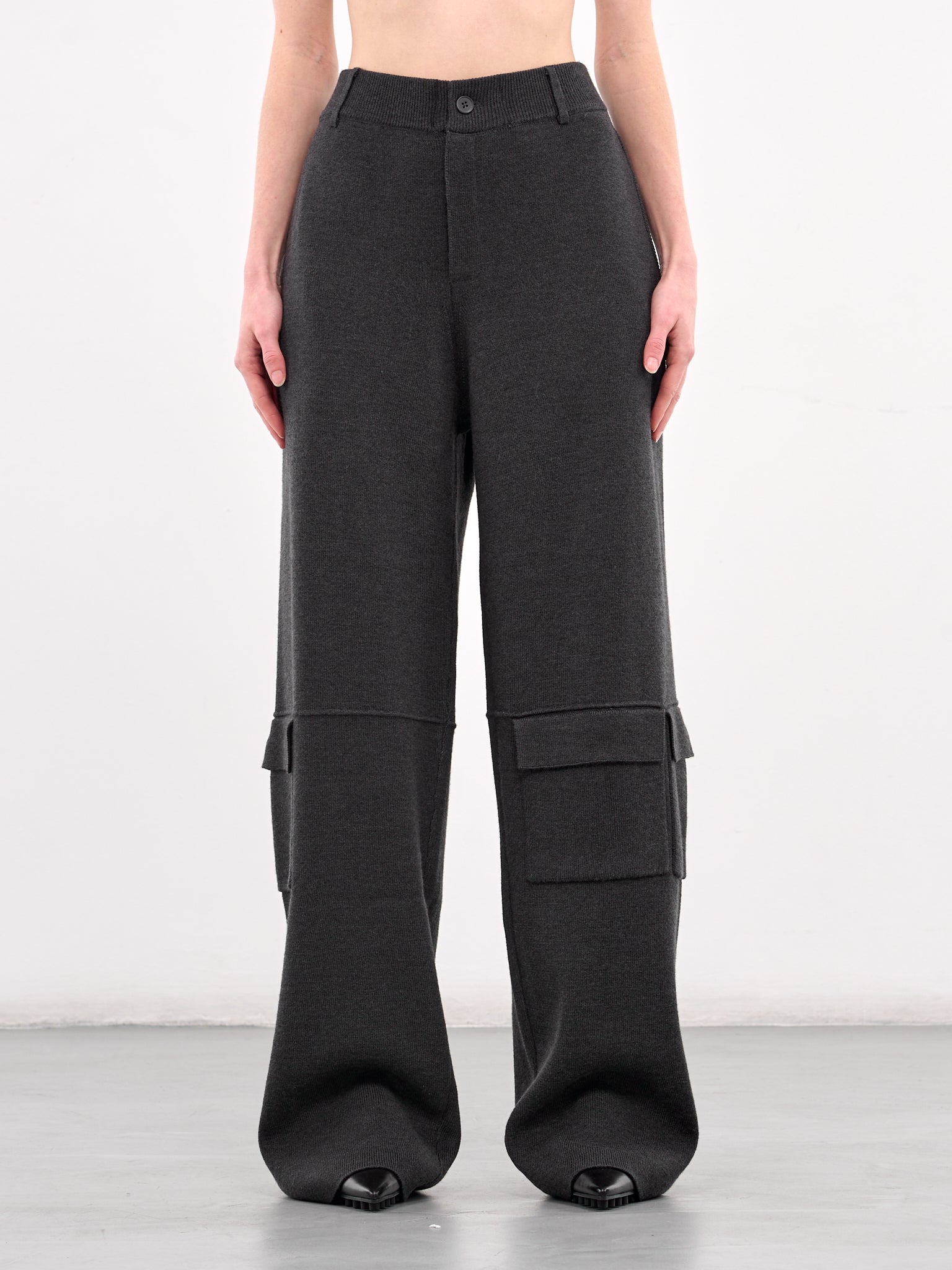 Knit Cargo Pants (AMBR2524-CHARCOAL)